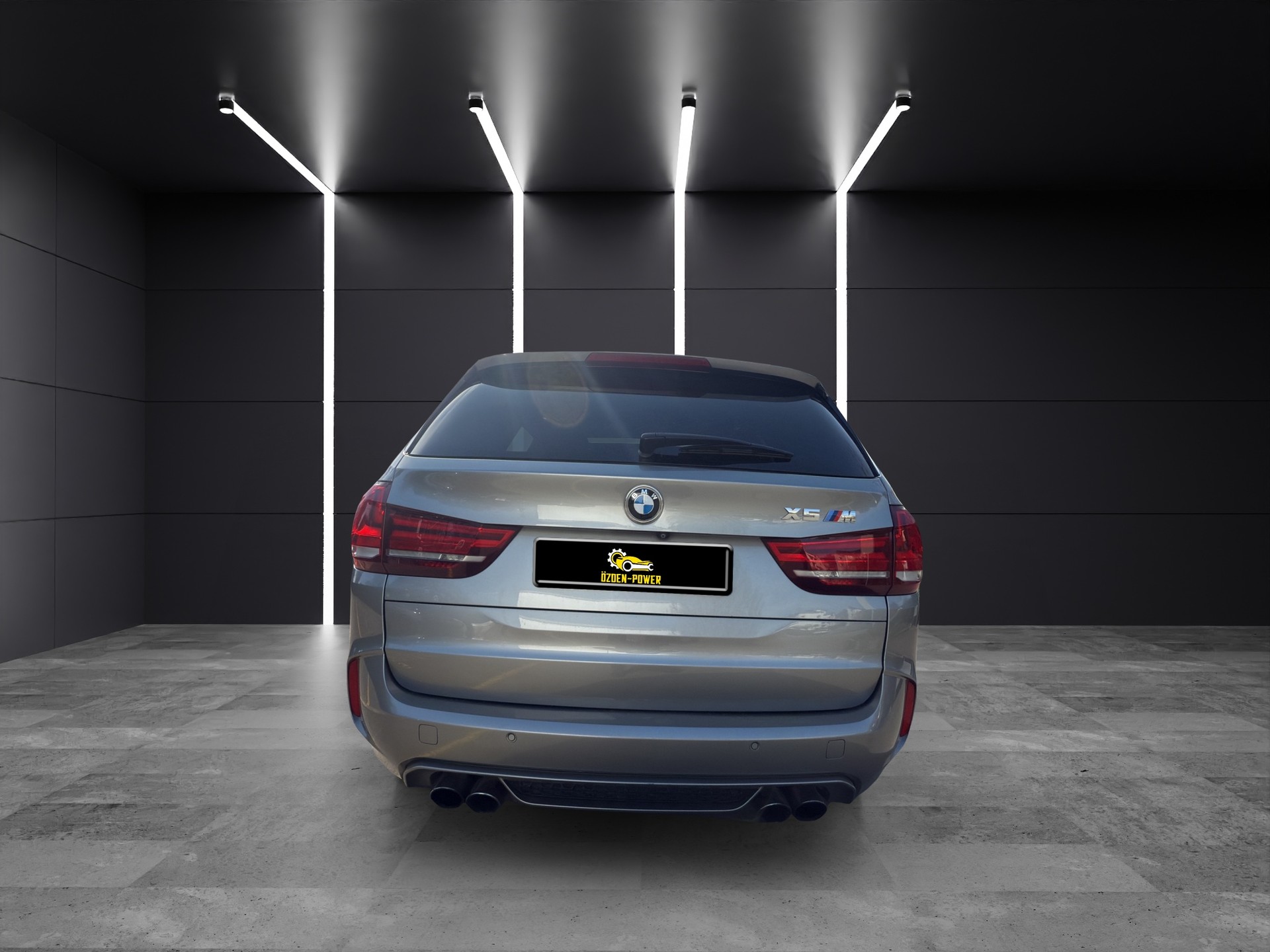 BMW X5M Steptronic-image-7