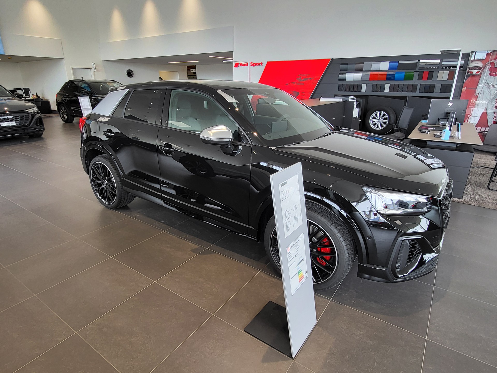 AUDI SQ2 TFSI quattro S-tronic-image-15