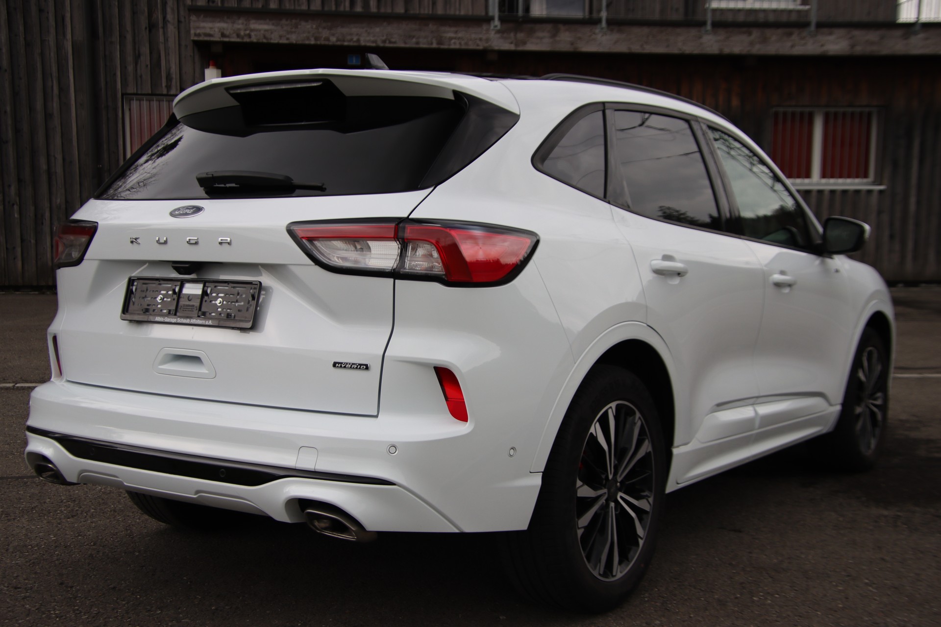 FORD Kuga 2.5 PHEV ST-Line 2WD-image-1