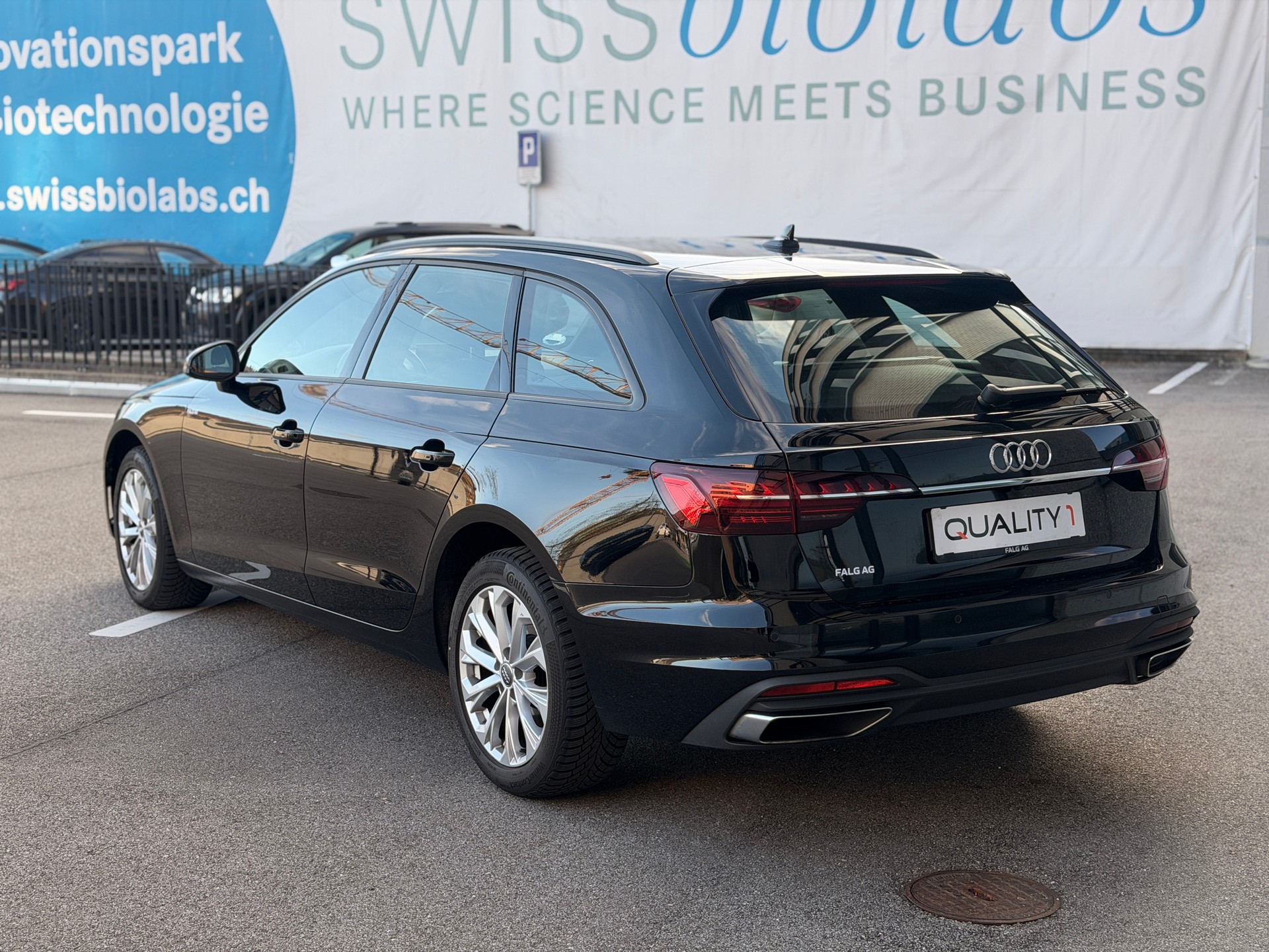 AUDI A4 Avant 35 TDI S-tronic-image-3