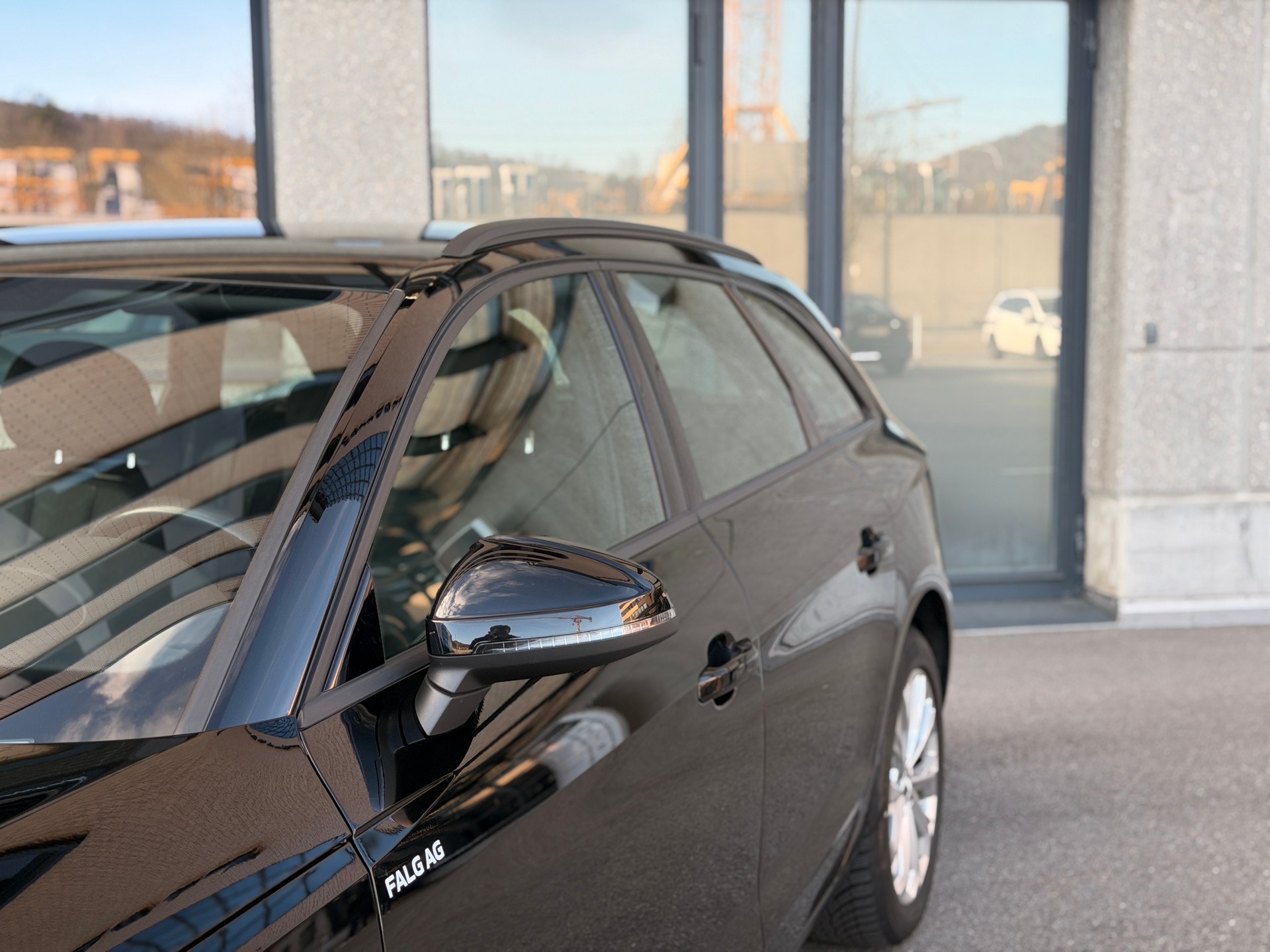 AUDI A4 Avant 35 TDI S-tronic-image-8