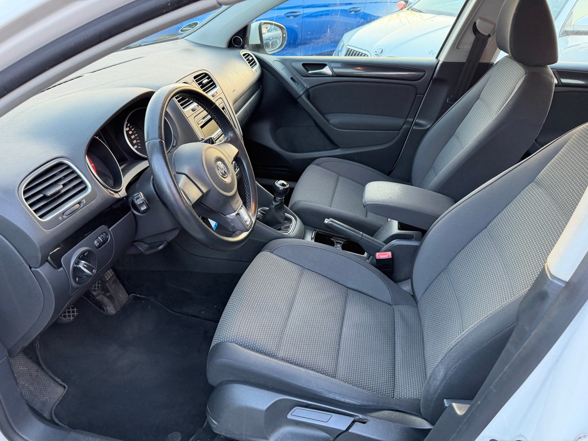 VW Golf 1.4 TSI Comfortline-image-12
