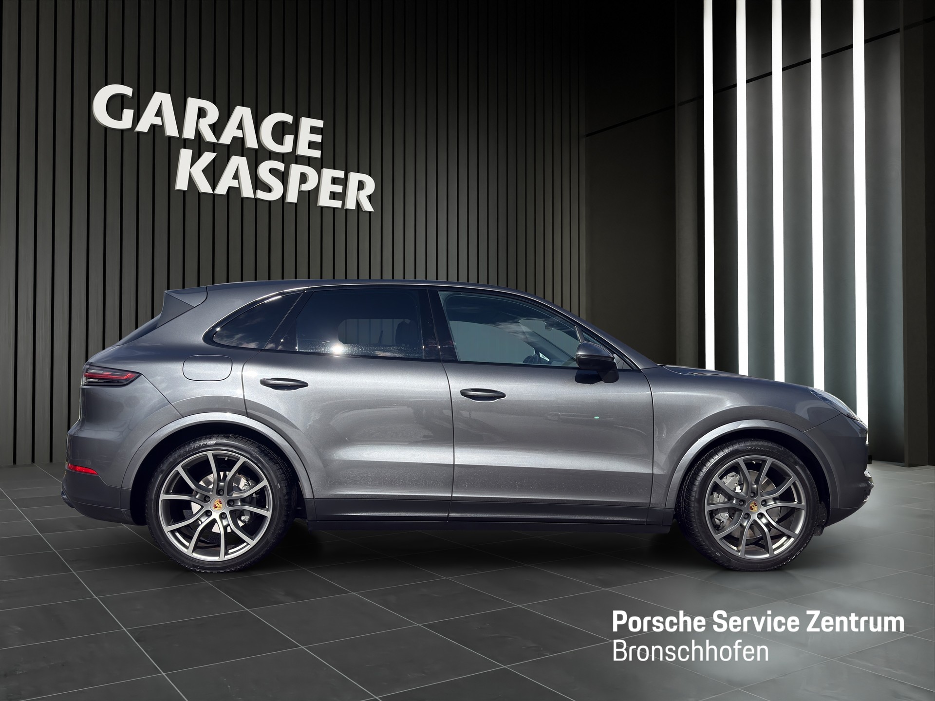 PORSCHE Cayenne S-image-5
