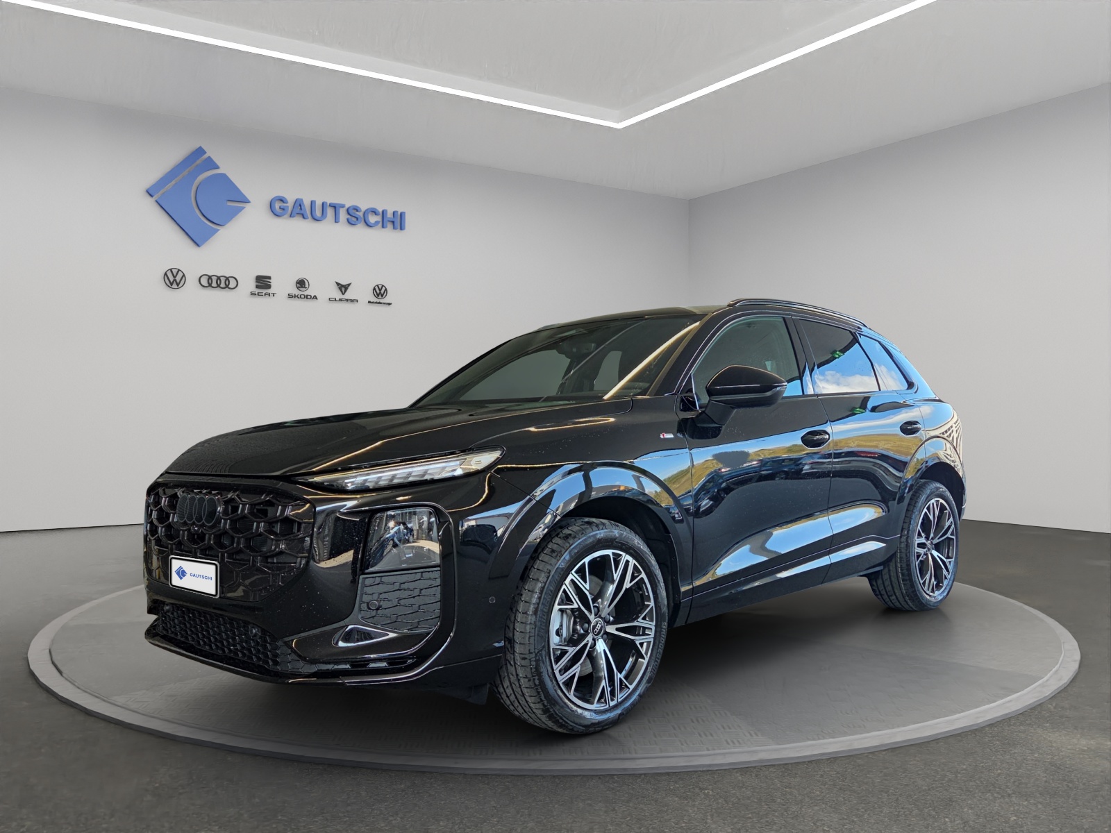 AUDI Q3 SUV TFSI quattro 150 kW S tronic-image-0
