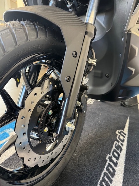 APRILIA SR 125 GT ABS E5+-image-8