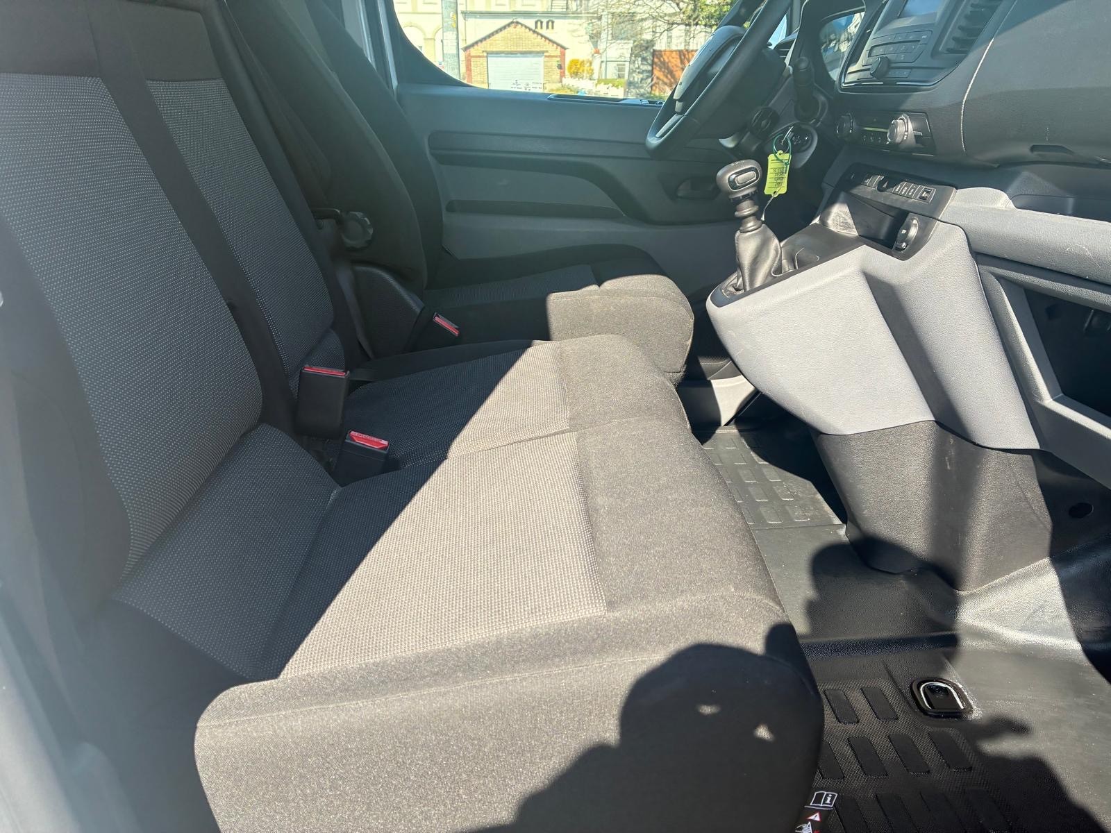 FIAT Scudo 1.5 MJ L2 Business-image-9