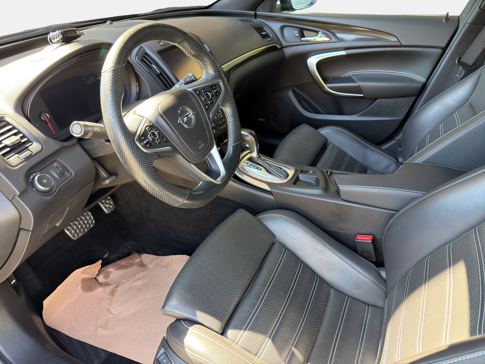 OPEL Insignia ST 2.8/325 V6 T 4x4 OPC-image-9