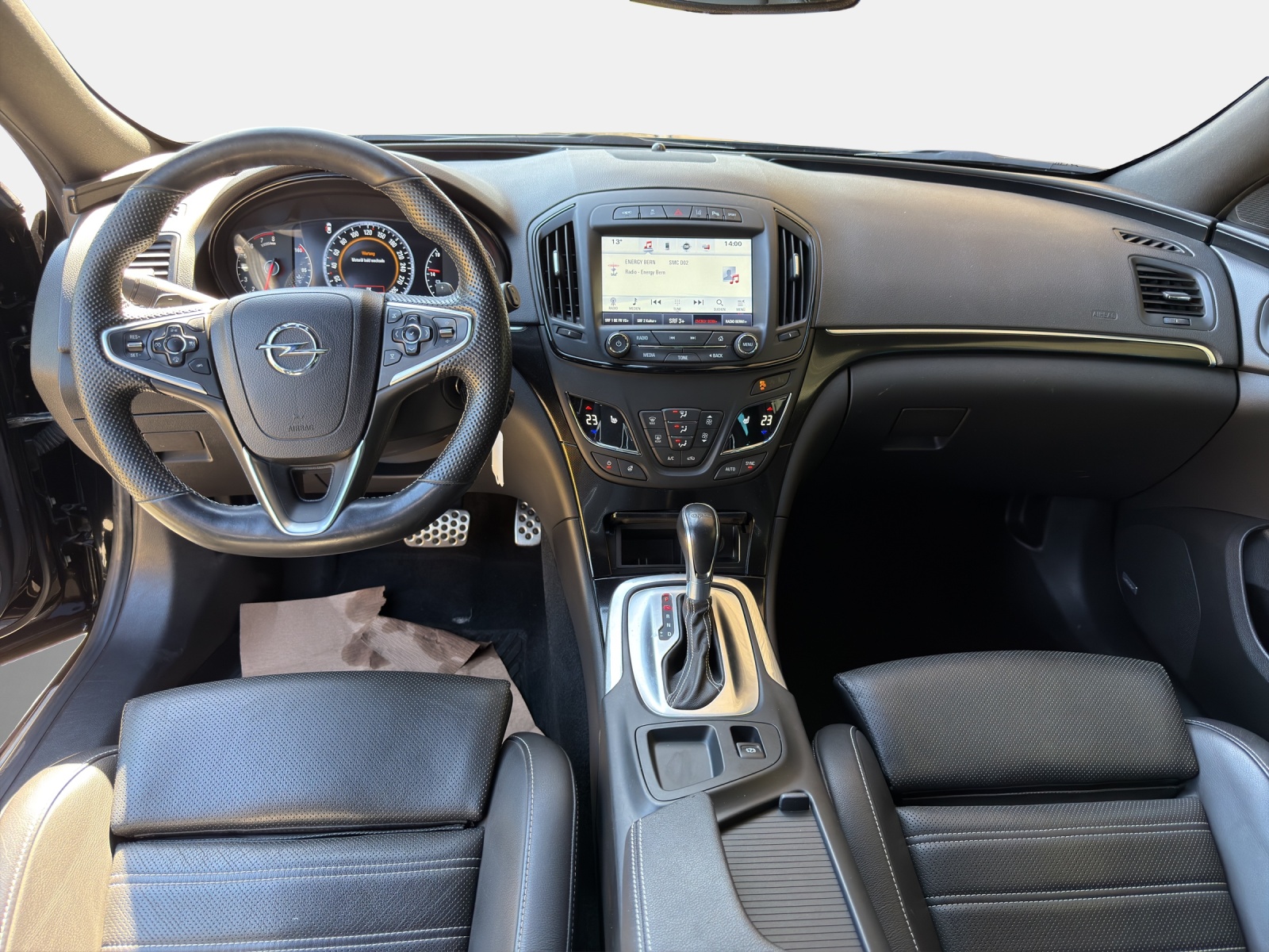 OPEL Insignia ST 2.8/325 V6 T 4x4 OPC-image-14
