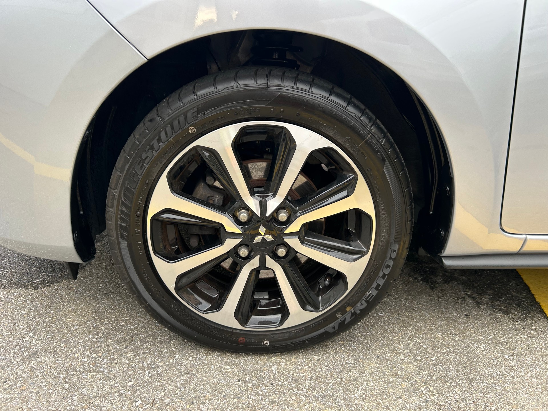 MITSUBISHI Space Star 1.2 CVT Intense+-image-4