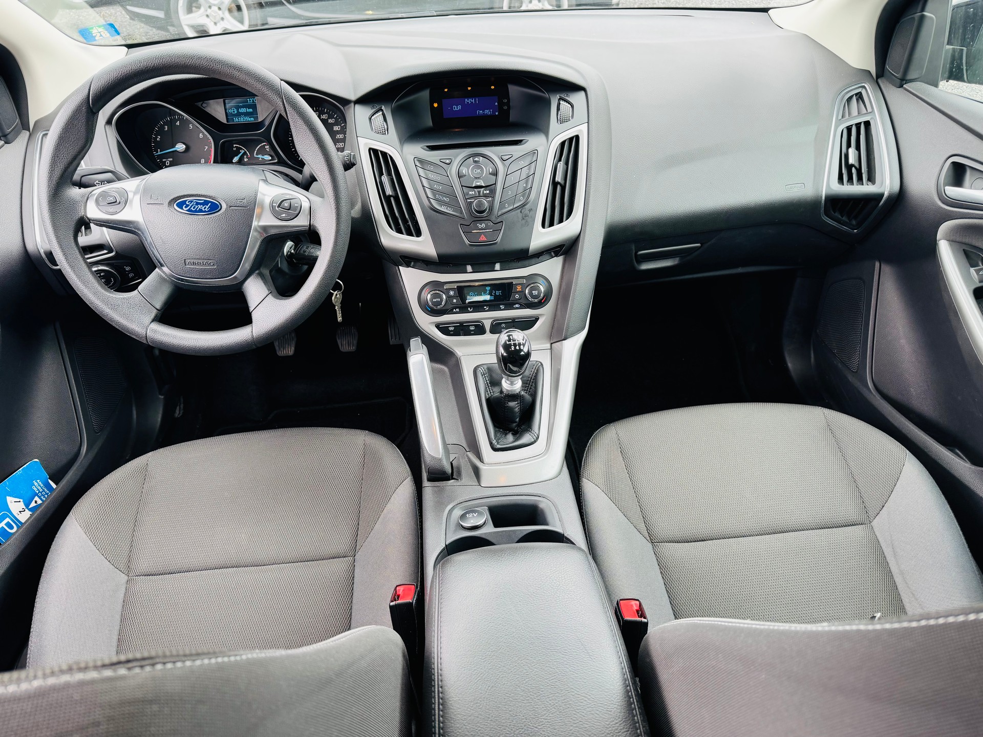 FORD Focus 1.0 SCTi Carving-image-1