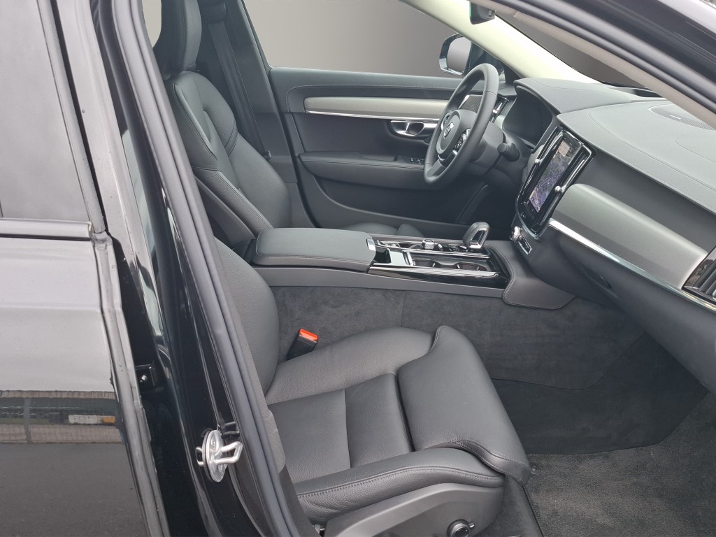 VOLVO S90 2.0 T8 TE Ultimate Dark eAWD-image-8