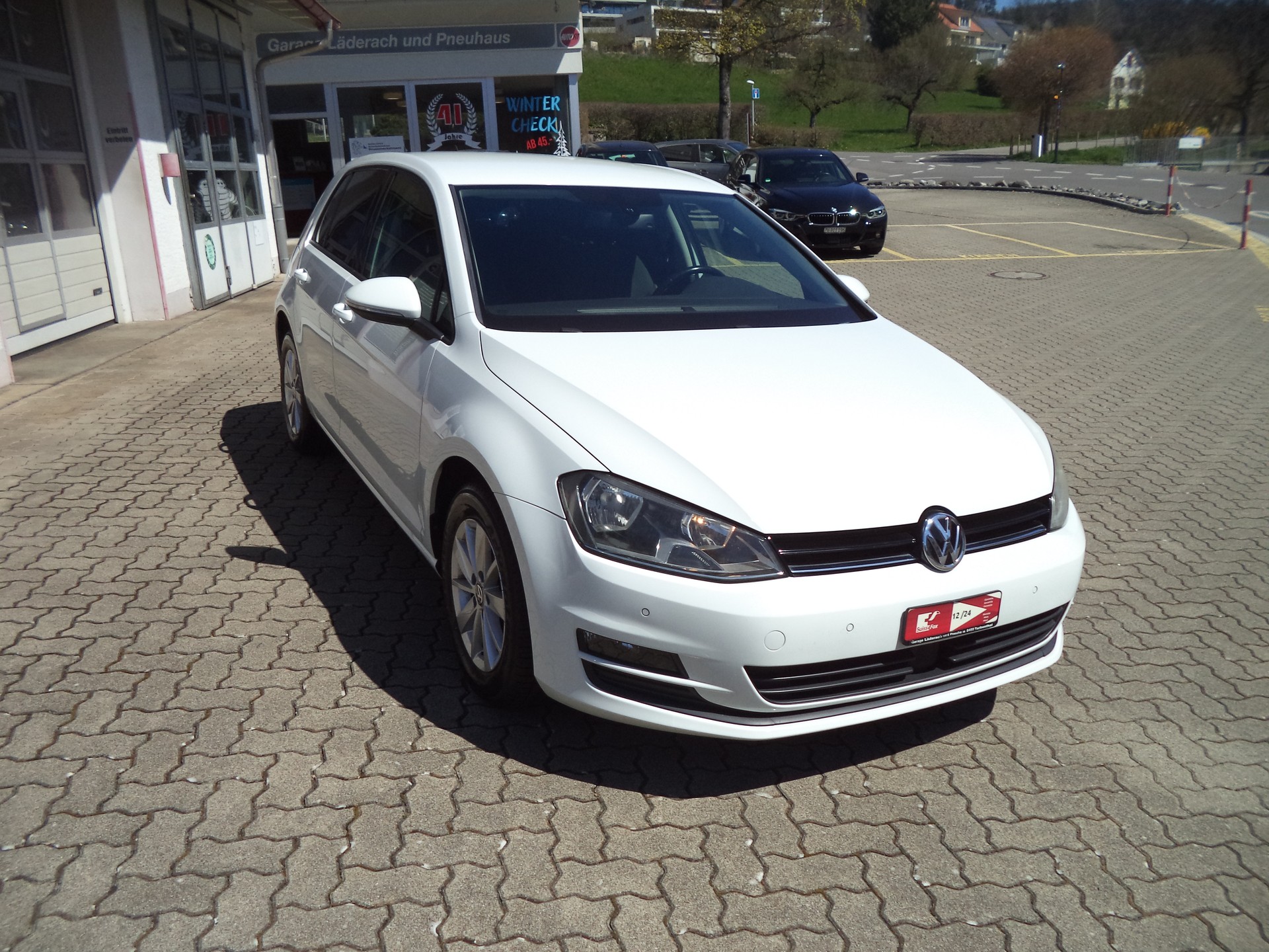 VW Golf 1.2 TSI Trendline DSG-image-8