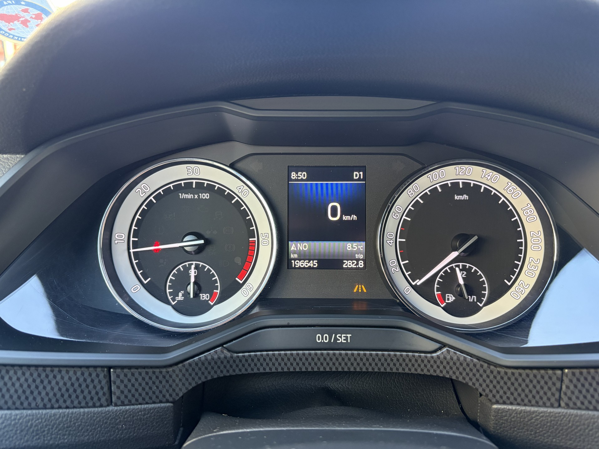 SKODA Superb Combi 2.0 TDi SportLine 4x4 DSG-image-17