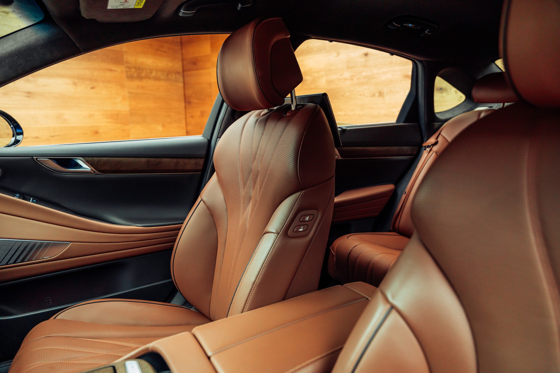 GENESIS G80 Electrificed Luxury 87,2kWh AWD (S)-image-6