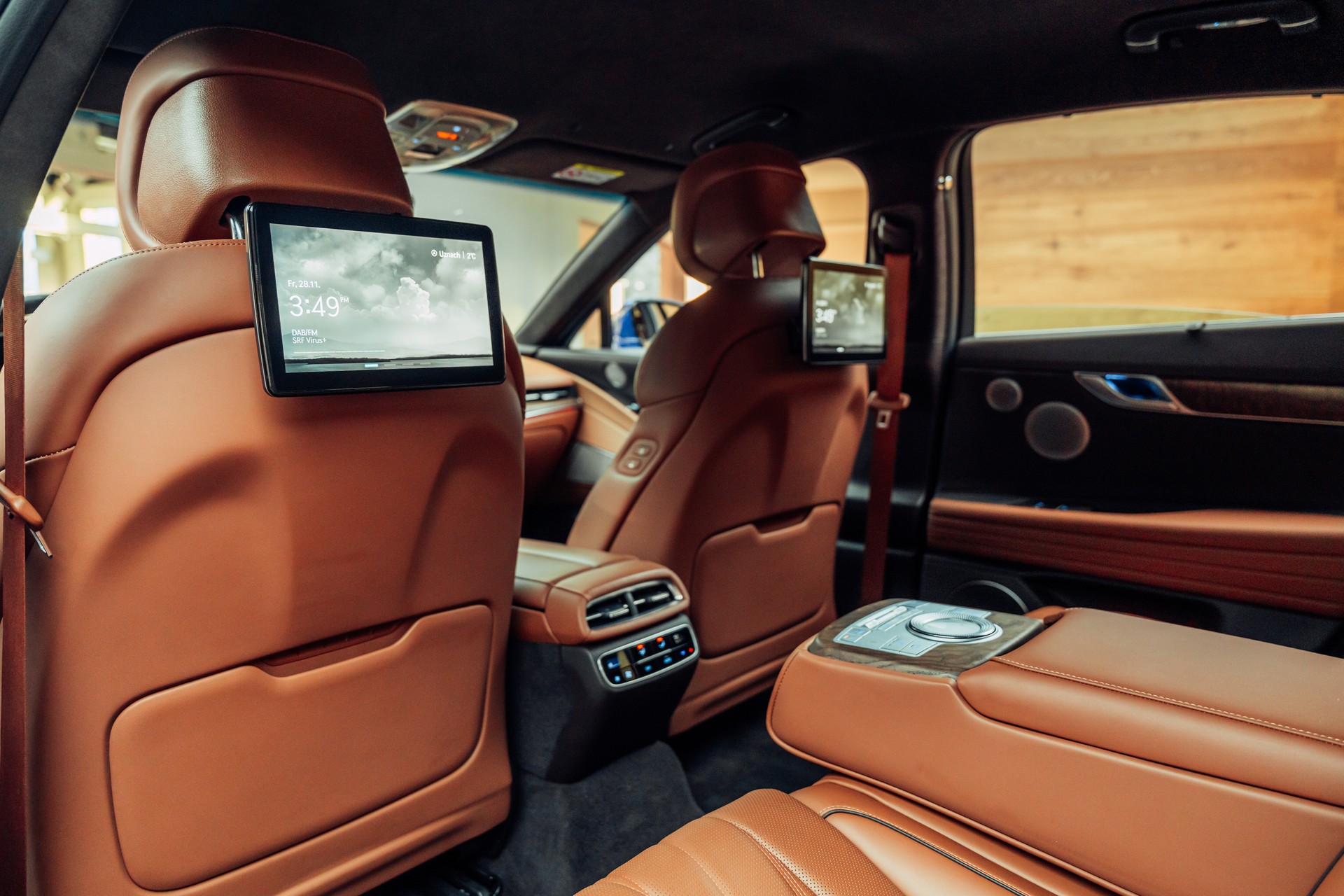 GENESIS G80 Electrificed Luxury 87,2kWh AWD (S)-image-8