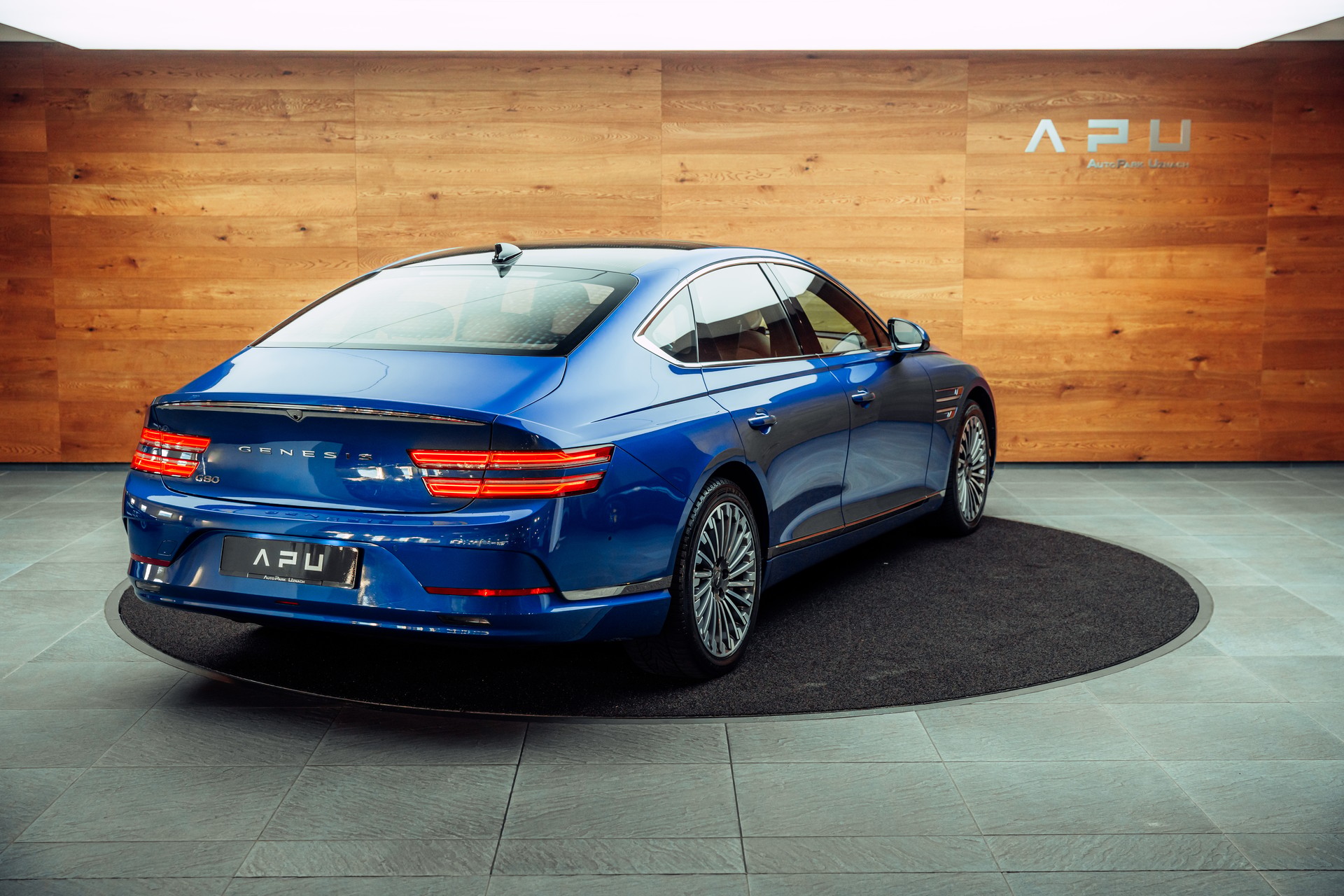 GENESIS G80 Electrificed Luxury 87,2kWh AWD (S)-showroom-element-1