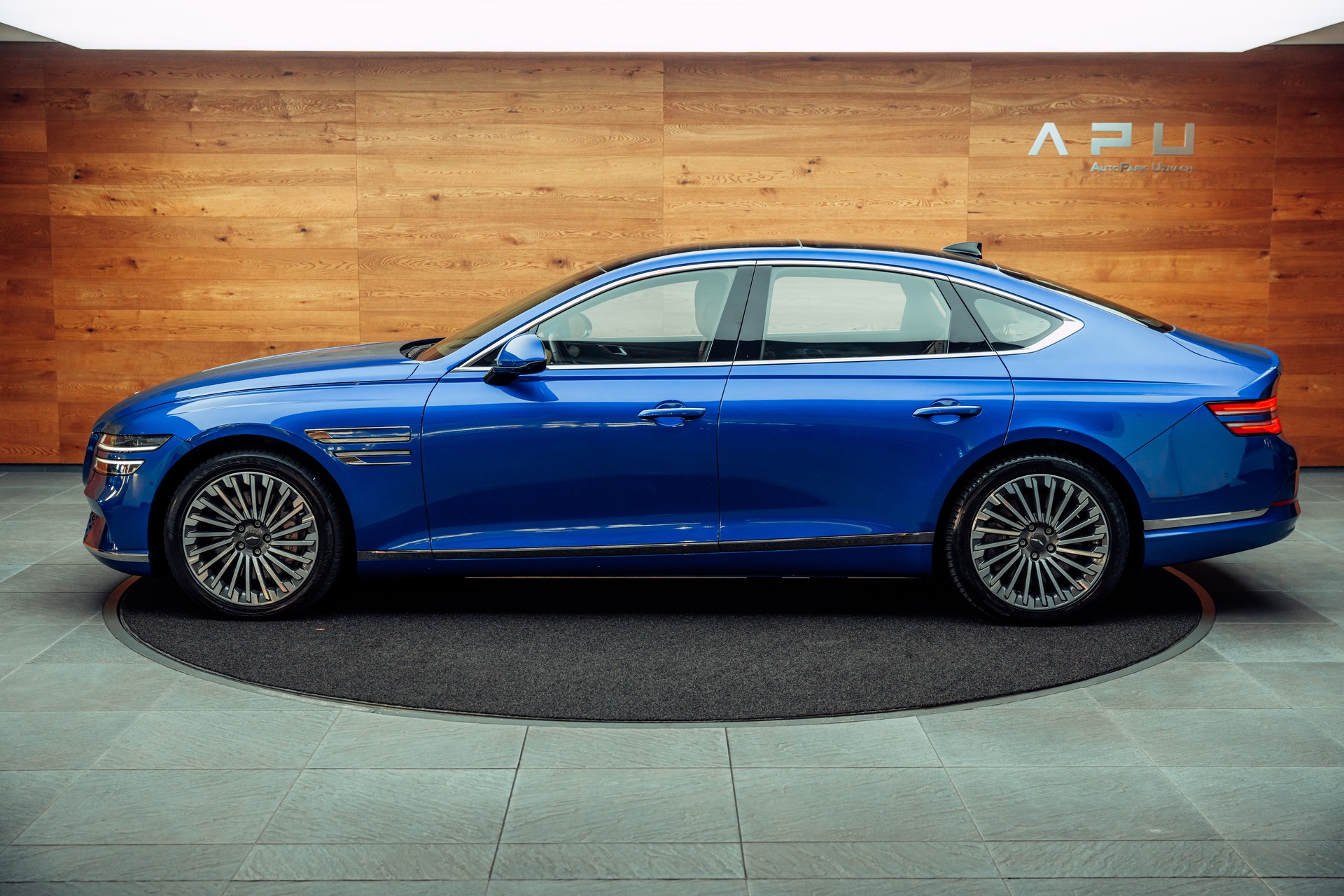 GENESIS G80 Electrificed Luxury 87,2kWh AWD (S)-image-9
