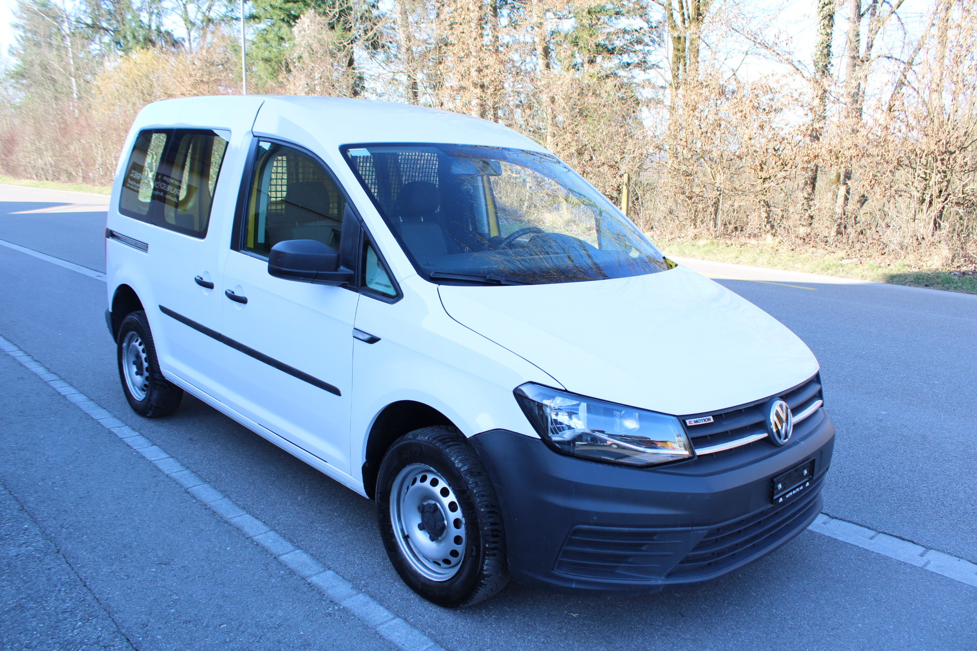 VW Caddy 2.0TDI 4Motion BlueMotion Technology-showroom-element-2