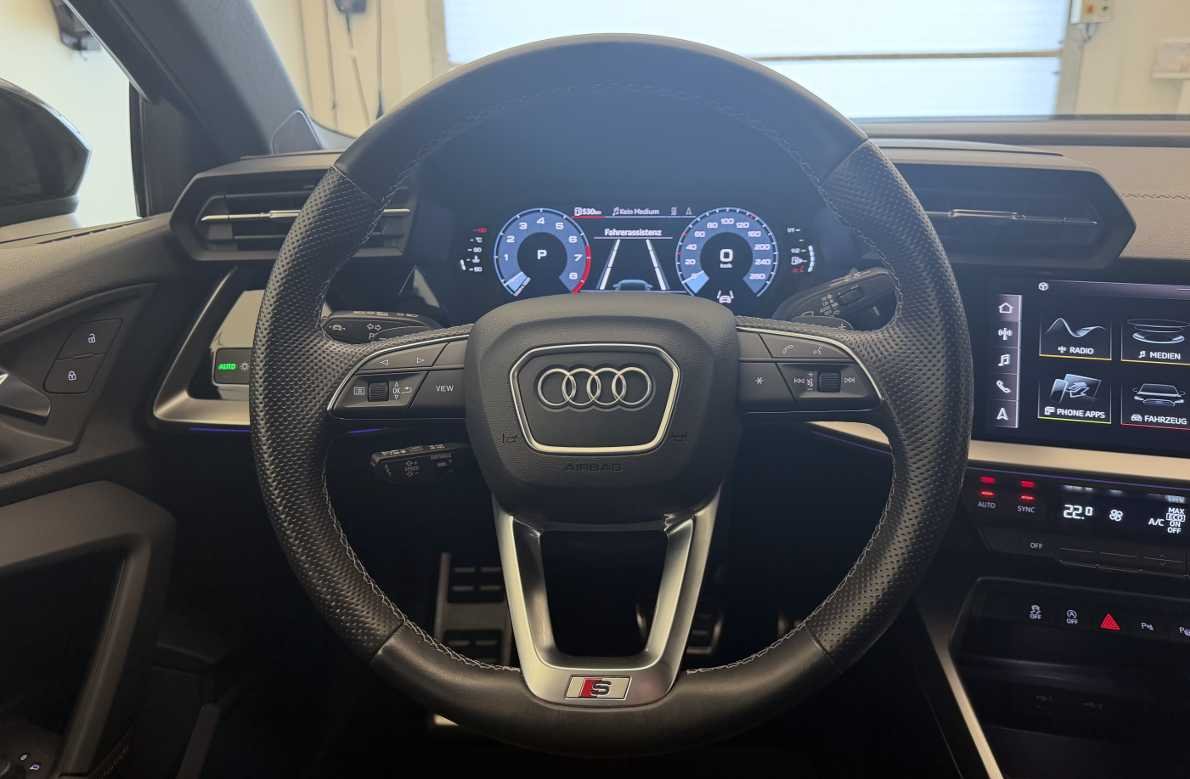 AUDI A3 Sportback 35 TFSI Attraction S-tronic-image-7