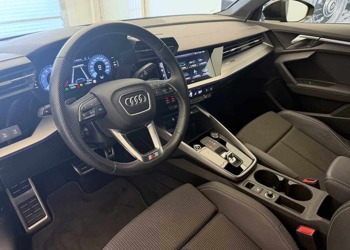 AUDI A3 Sportback 35 TFSI Attraction S-tronic-image-6
