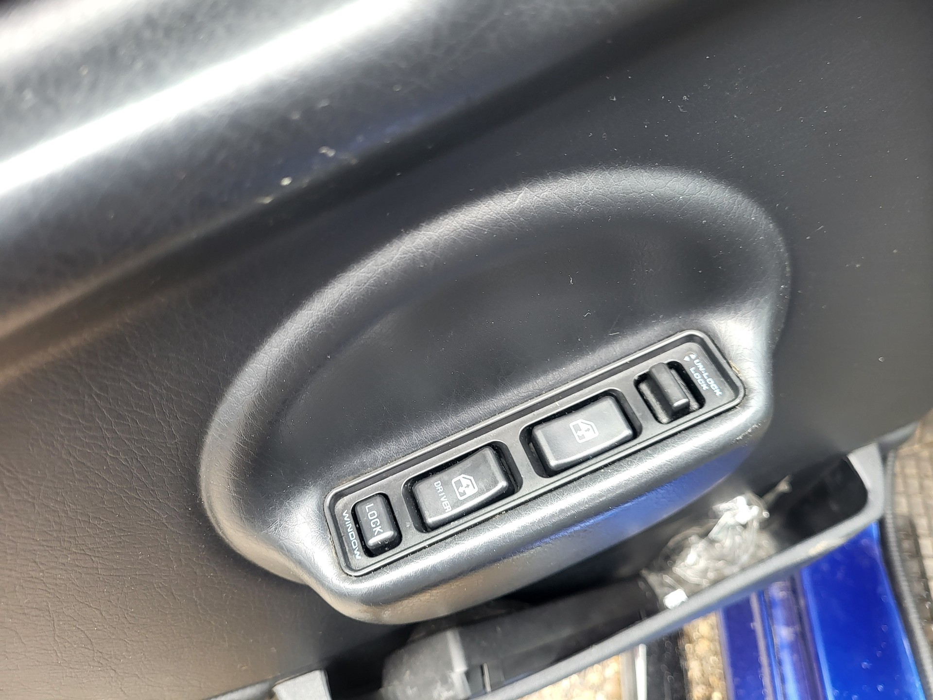 SUZUKI Vitara 1.6 Cabrio El Toro-image-9