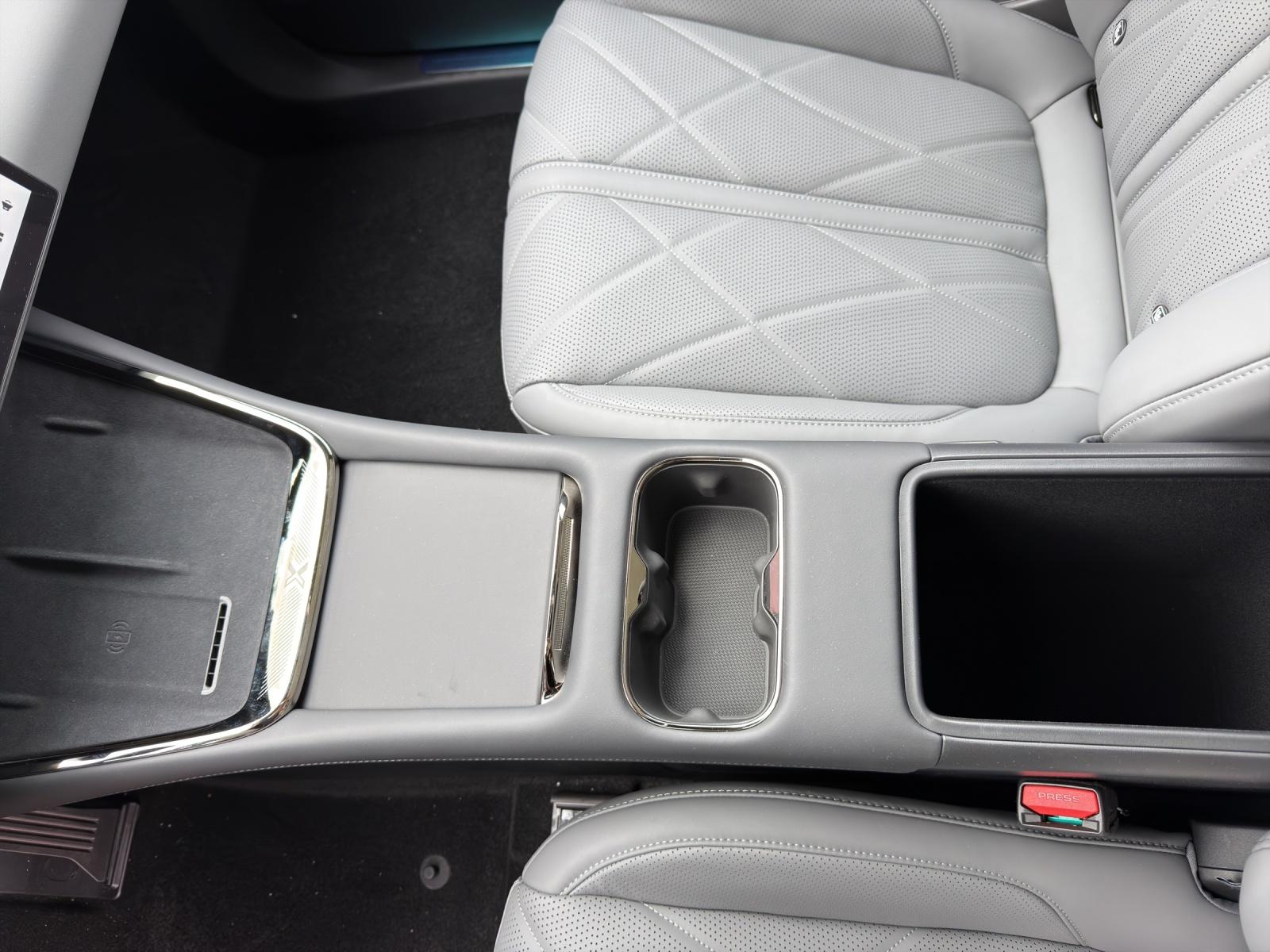 ZEEKR X Privilege AWD-image-12