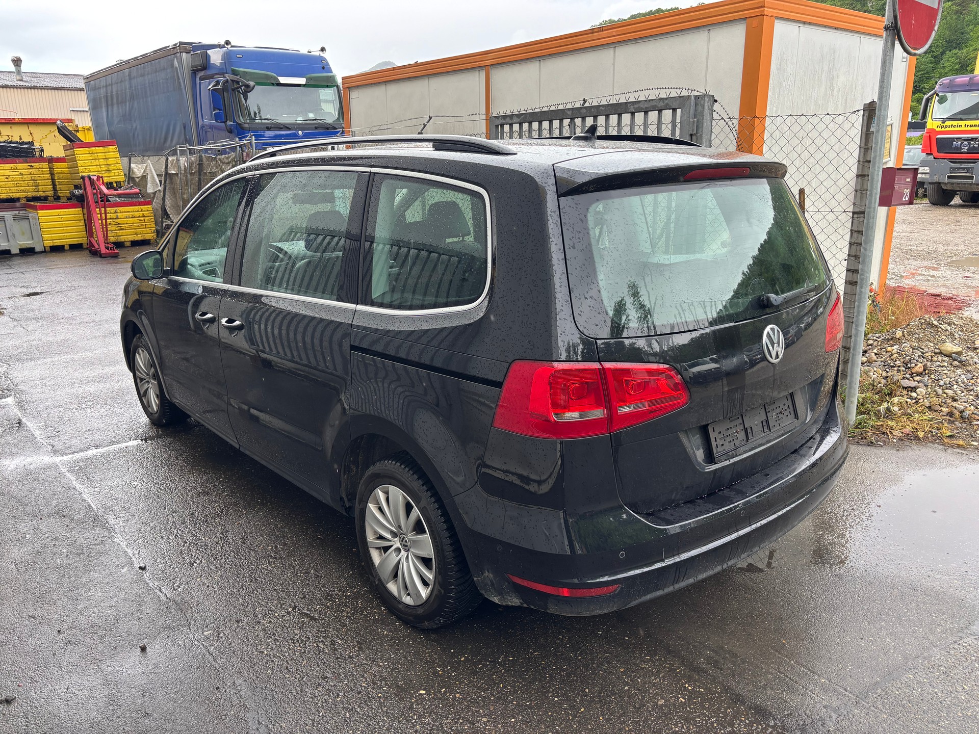 VW Sharan 2.0 TSI Comfortline DSG-image-3