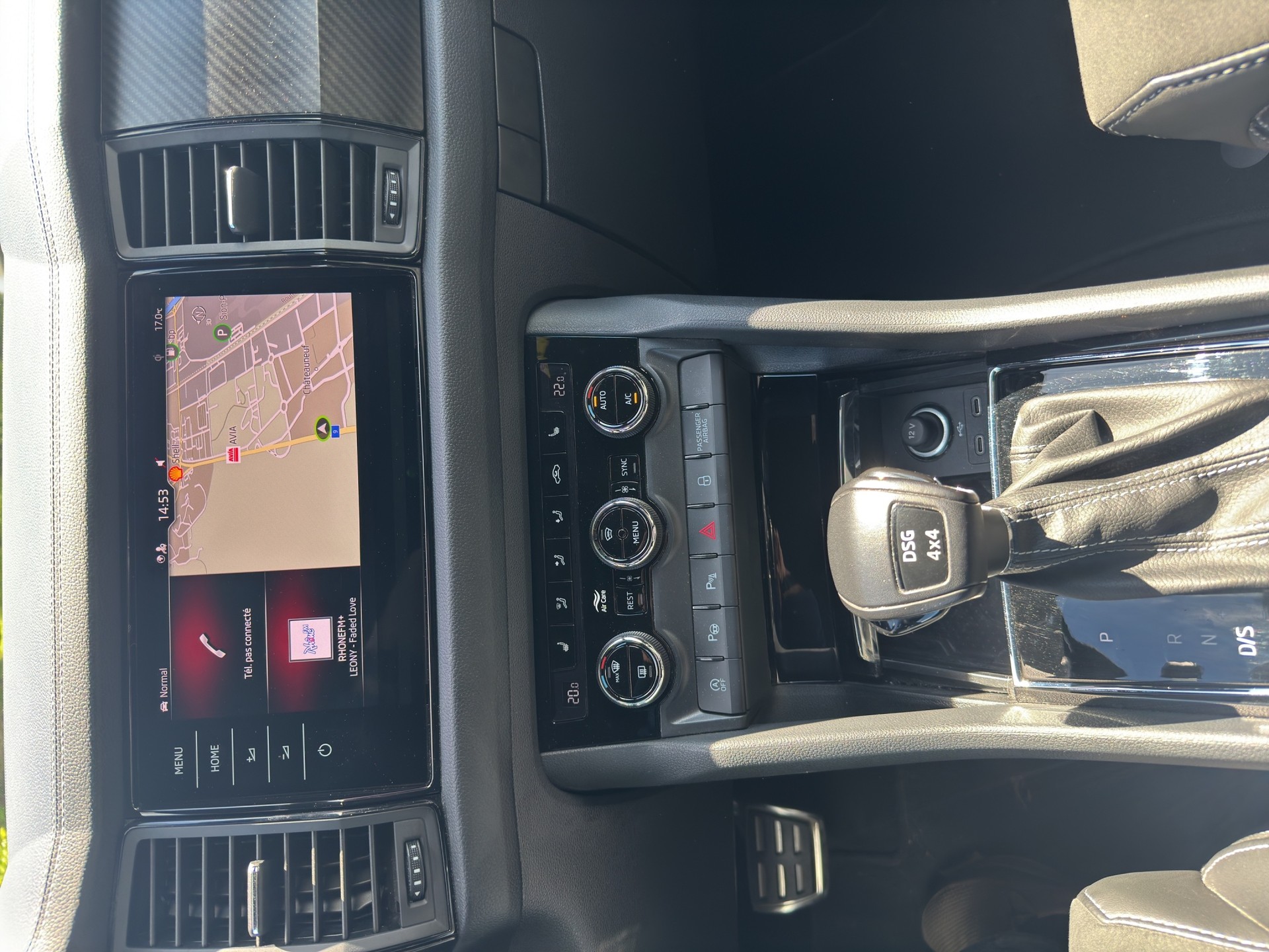 SKODA Kodiaq 2.0 TSI 4x4 SportLine-image-13