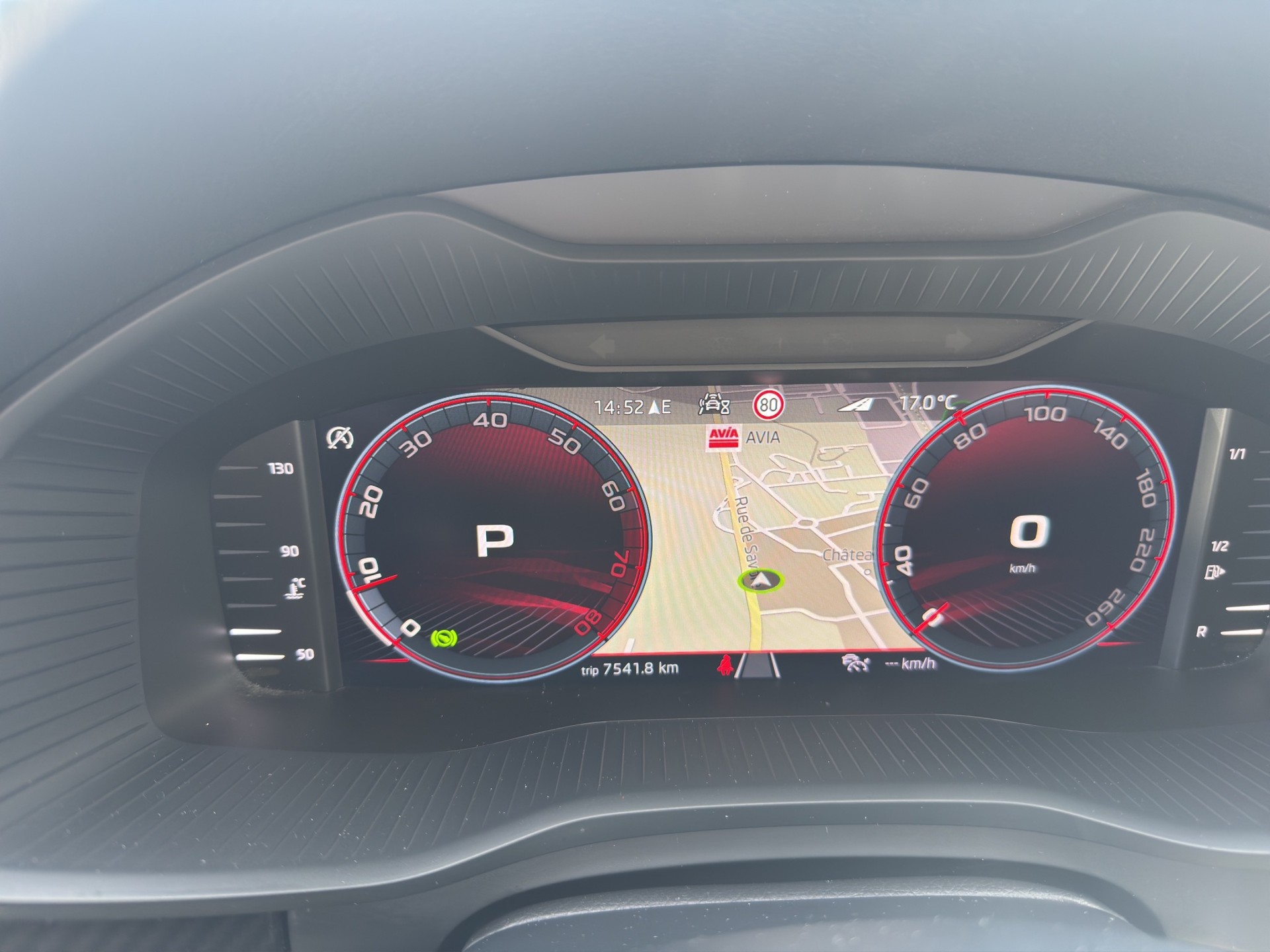 SKODA Kodiaq 2.0 TSI 4x4 SportLine-image-10