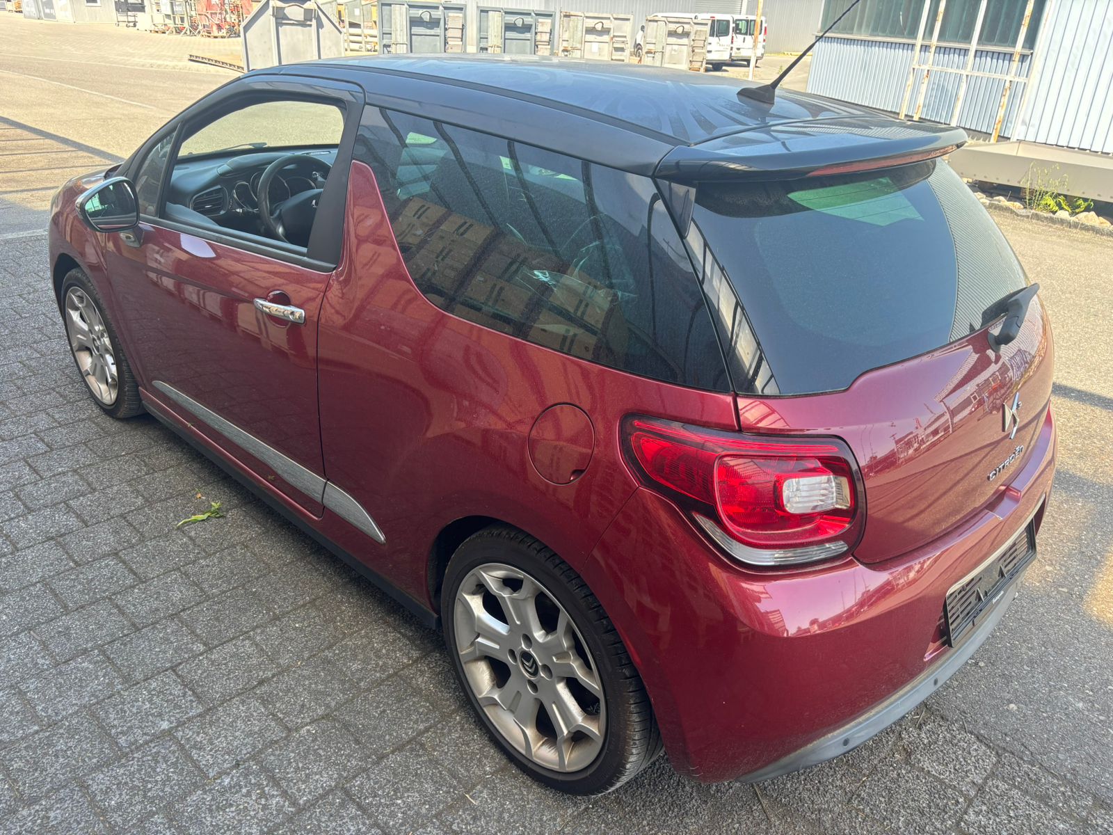 DS AUTOMOBILES DS3 1.6 THP Sport Chic-image-5
