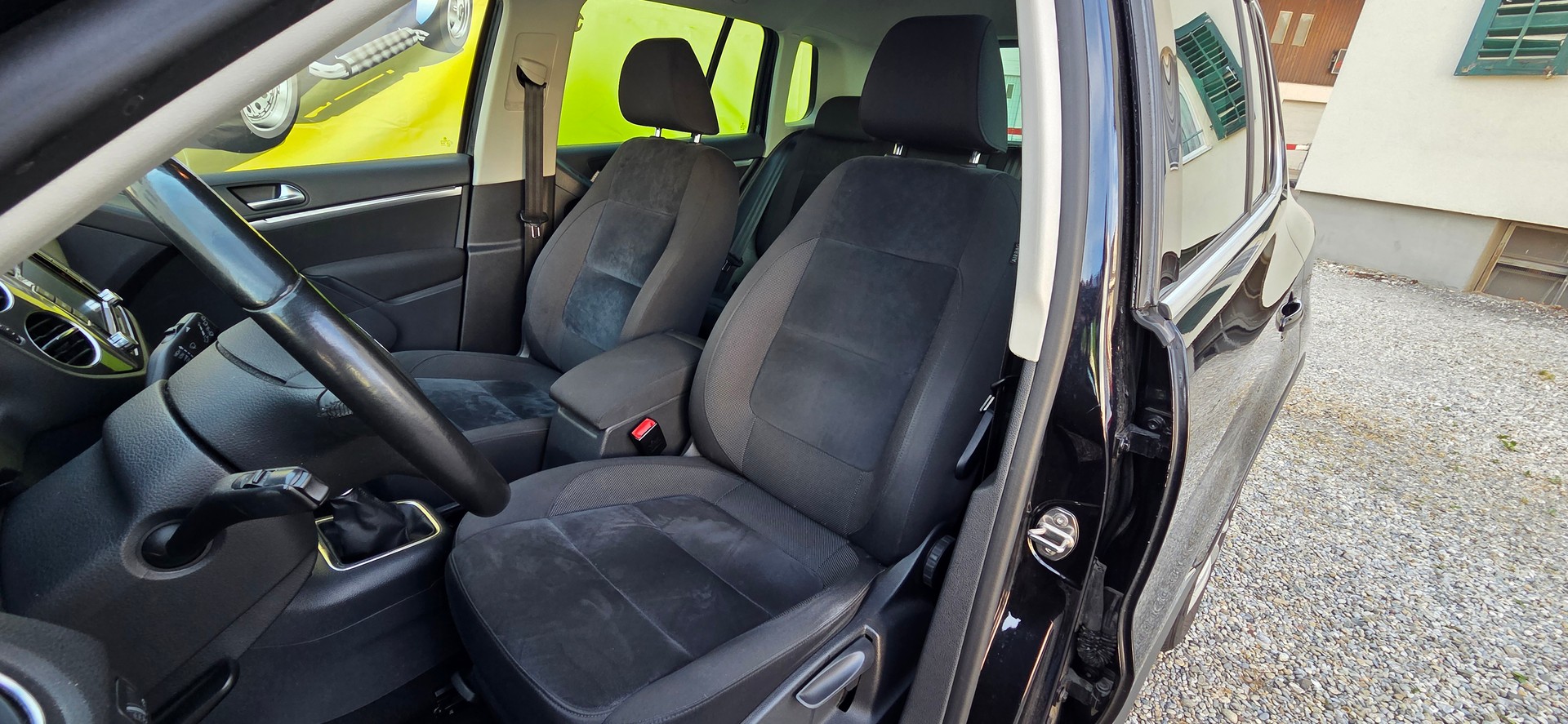 VW Tiguan 2.0 TDI Track&Style 4Motion-image-8