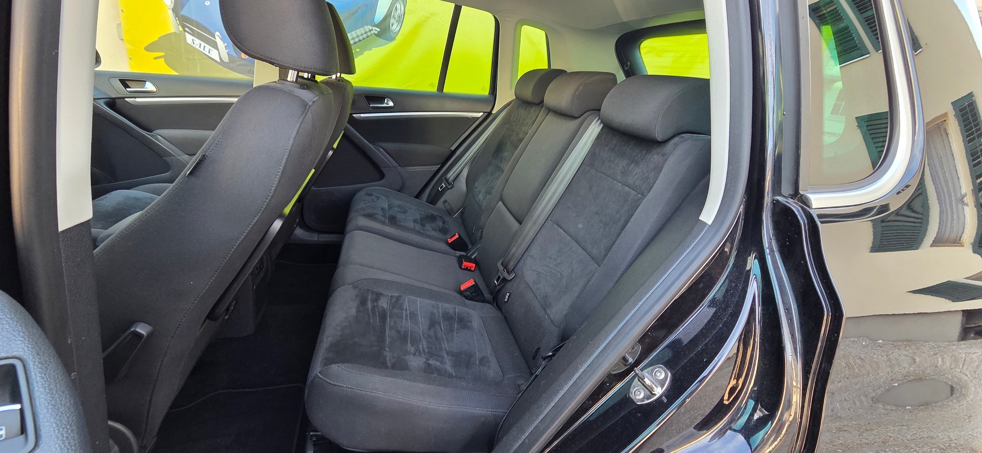 VW Tiguan 2.0 TDI Track&Style 4Motion-image-9