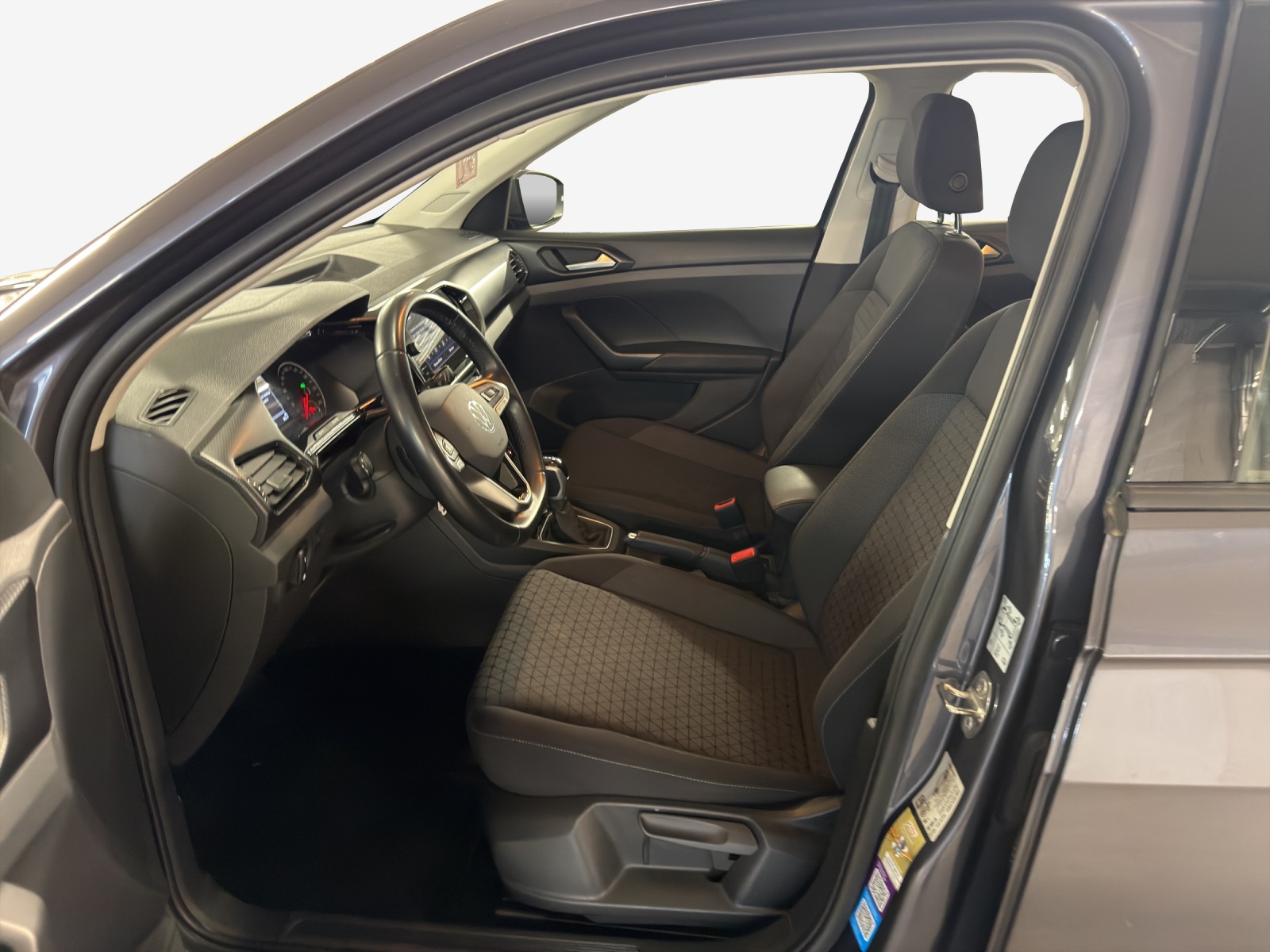 VW T-Cross 1.0 TSI Life DSG-image-7
