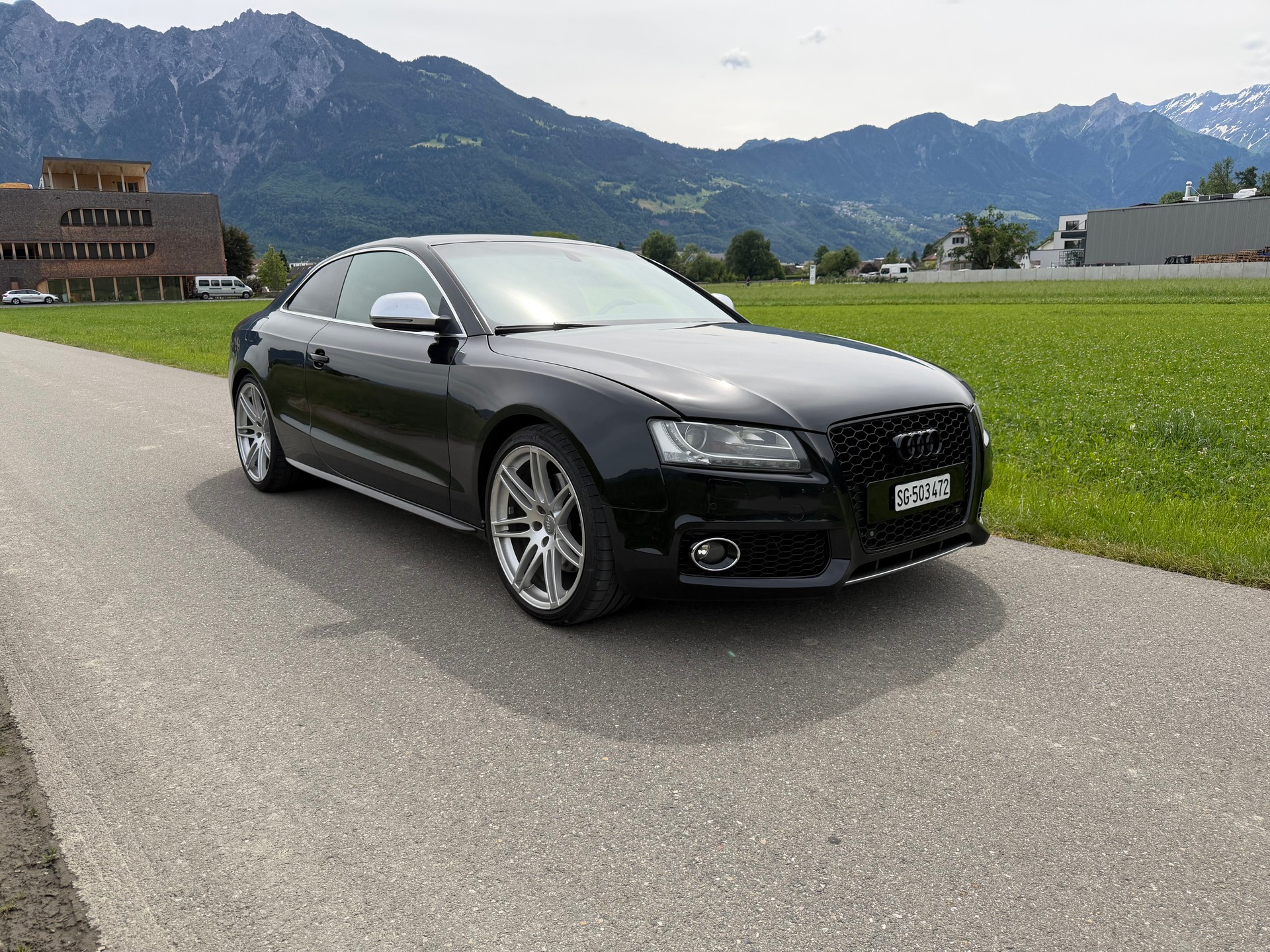 AUDI S5-image-0