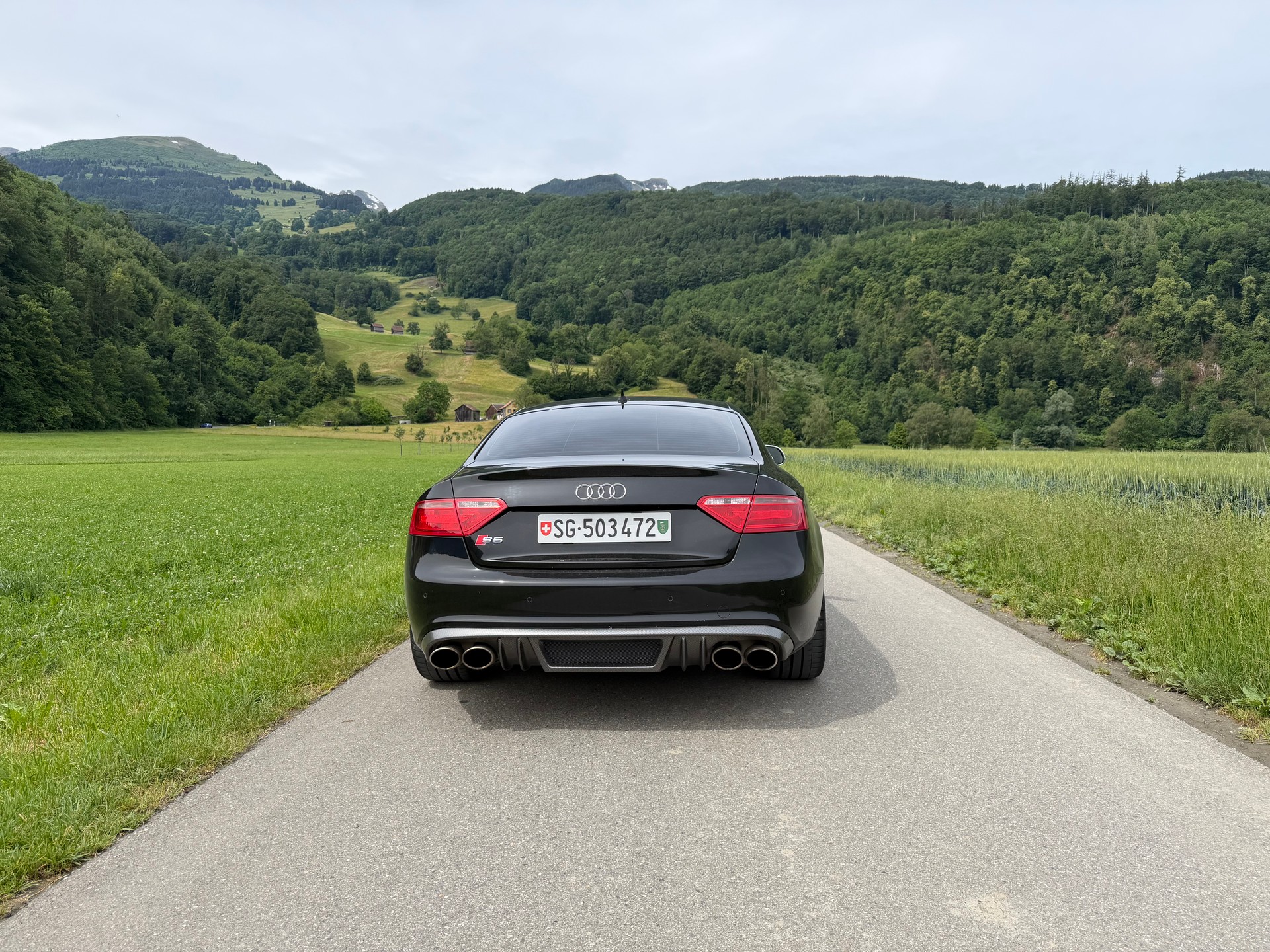 AUDI S5-image-3
