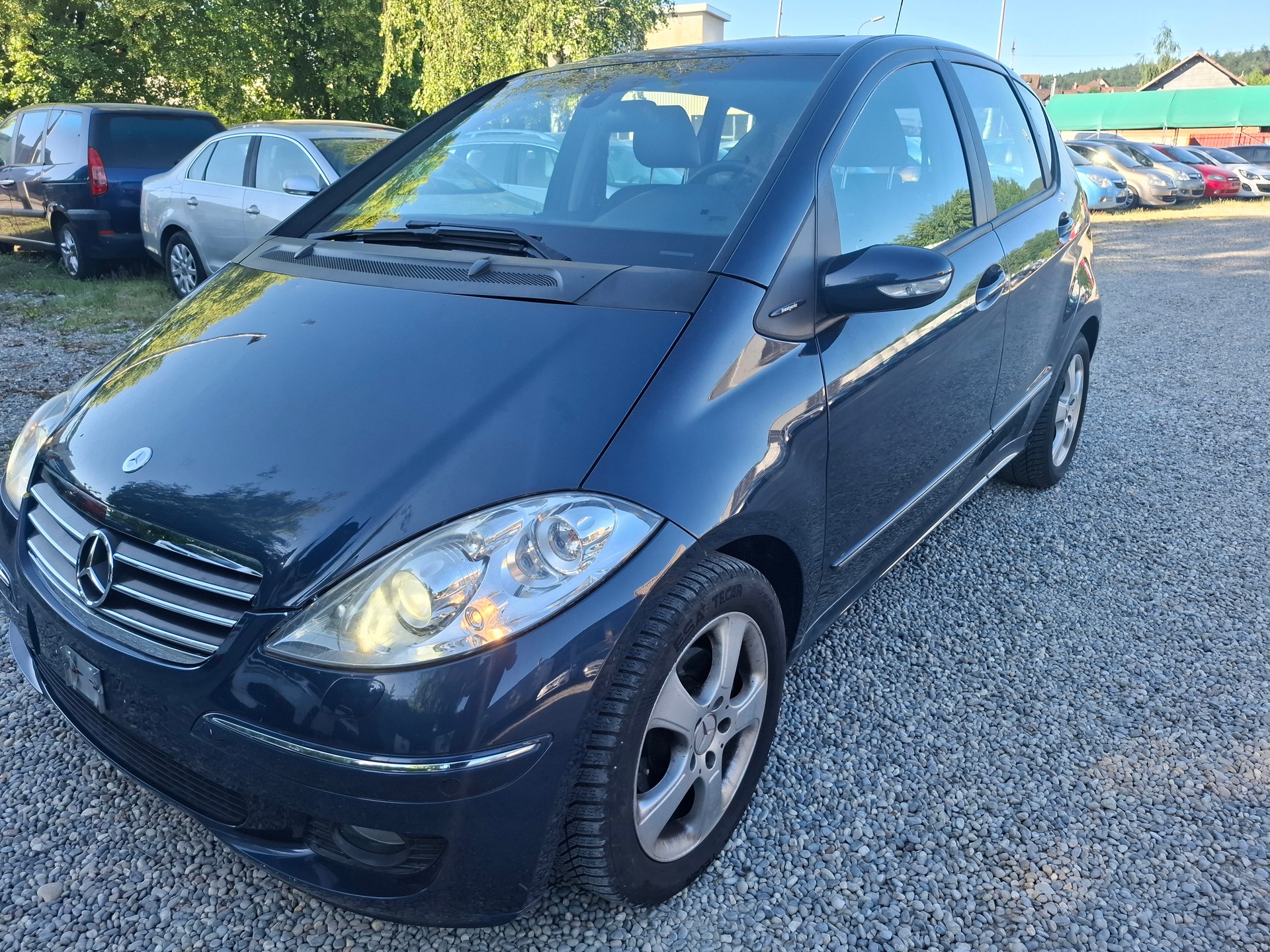 MERCEDES-BENZ A 200-image-0