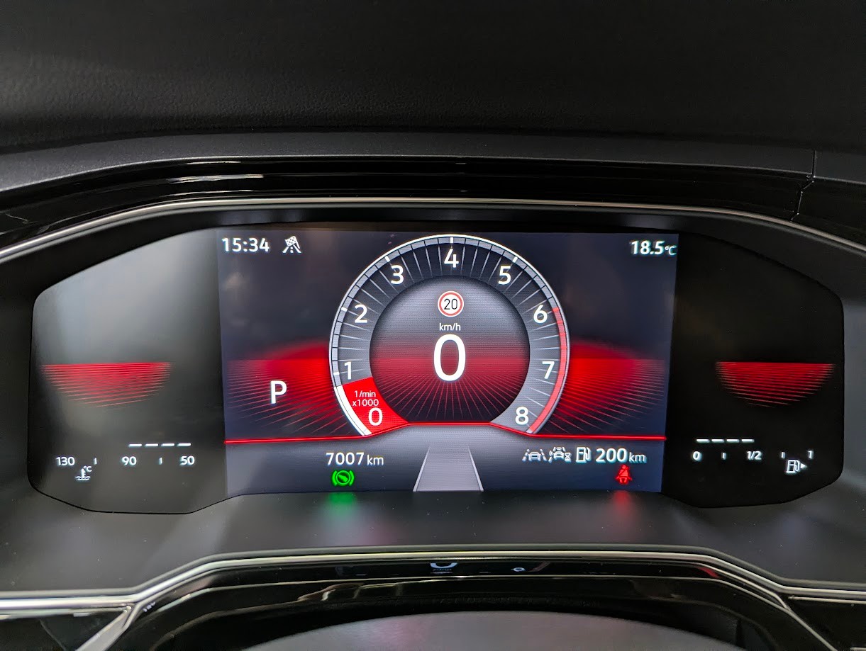 VW Polo 2.0 TSI GTI DSG*1.HAND WERKSGAR IQ-MATRIX LED SITZHEIZUNG KLIMAAUTO FULL-ASSISTS WIRELESS-APP*-image-8