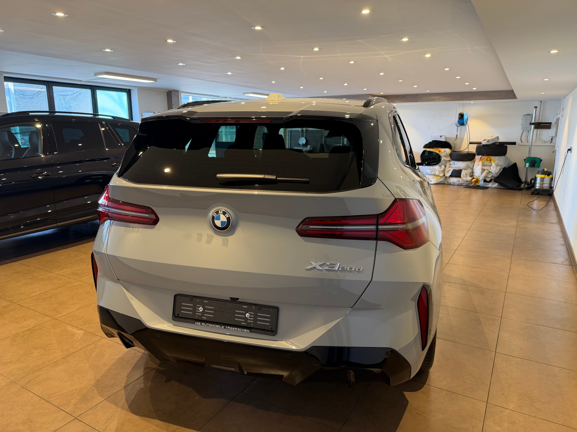 BMW X3 20d xDrive MSport-showroom-element-3