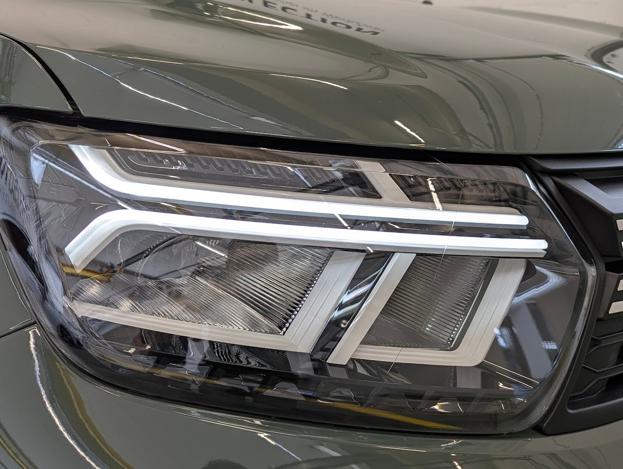 DACIA Duster 1.3 TCe 150 Journey EDC Automat*FACELIFT CH-AUTO 1.HAND 12MT GAR NAVI 360CAM SITZHEIZ KLIMA*-image-2