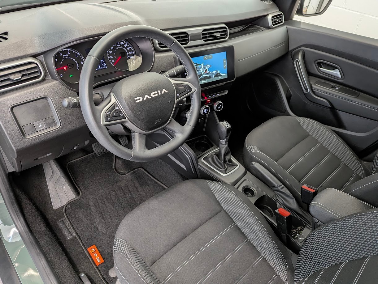 DACIA Duster 1.3 TCe 150 Journey EDC Automat*FACELIFT CH-AUTO 1.HAND 12MT GAR NAVI 360CAM SITZHEIZ KLIMA*-image-5