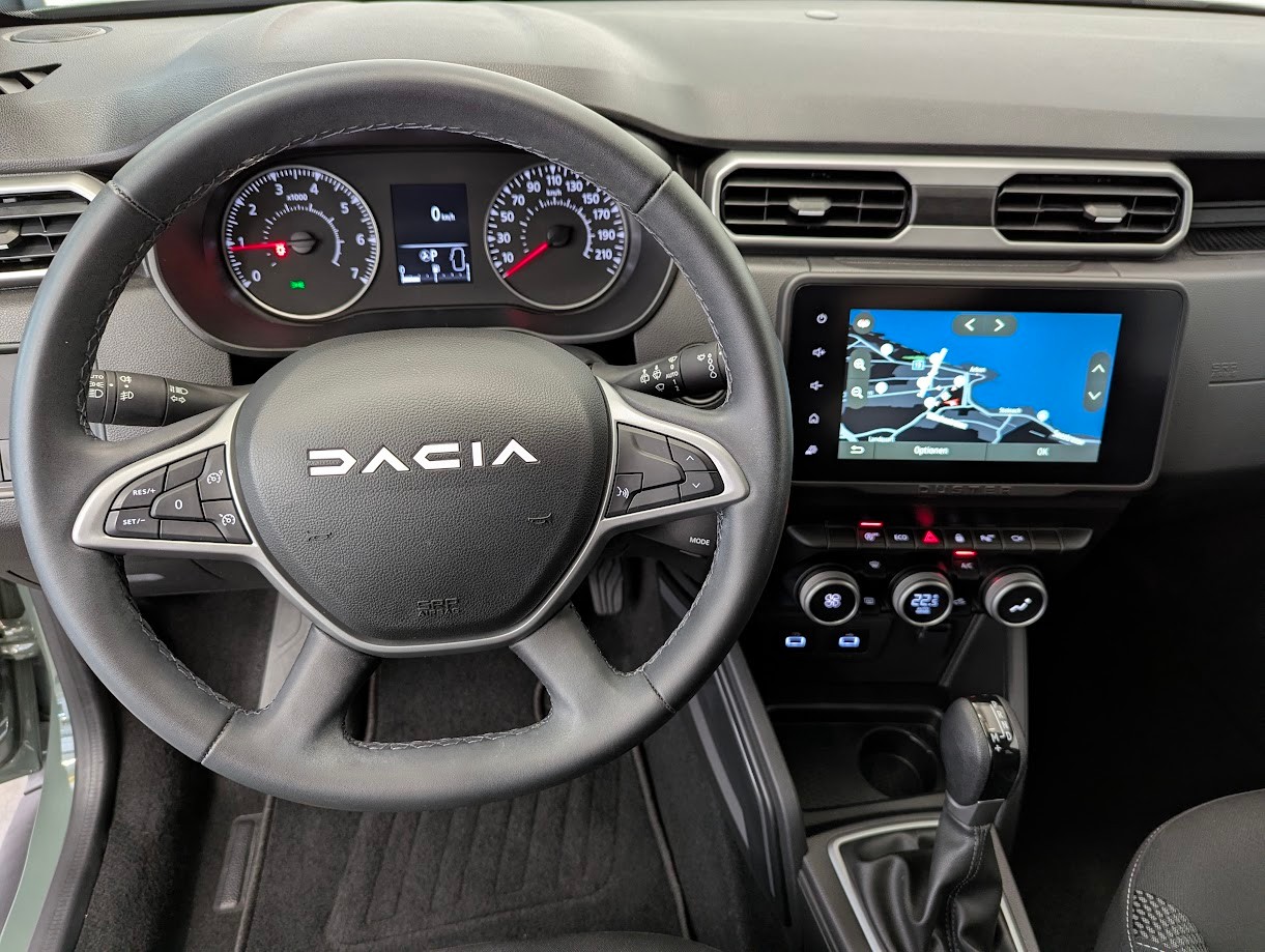 DACIA Duster 1.3 TCe 150 Journey EDC Automat*FACELIFT CH-AUTO 1.HAND 12MT GAR NAVI 360CAM SITZHEIZ KLIMA*-image-7