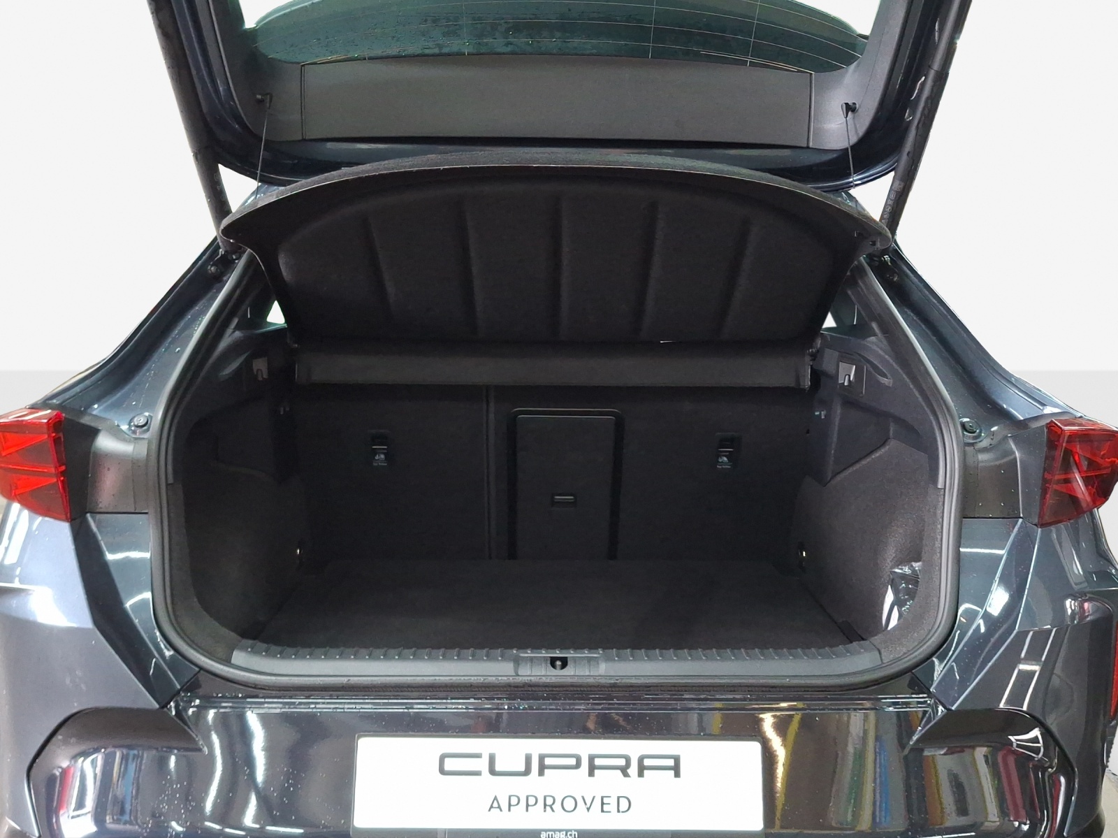 CUPRA Formentor 1.5 TSI DSG-image-12