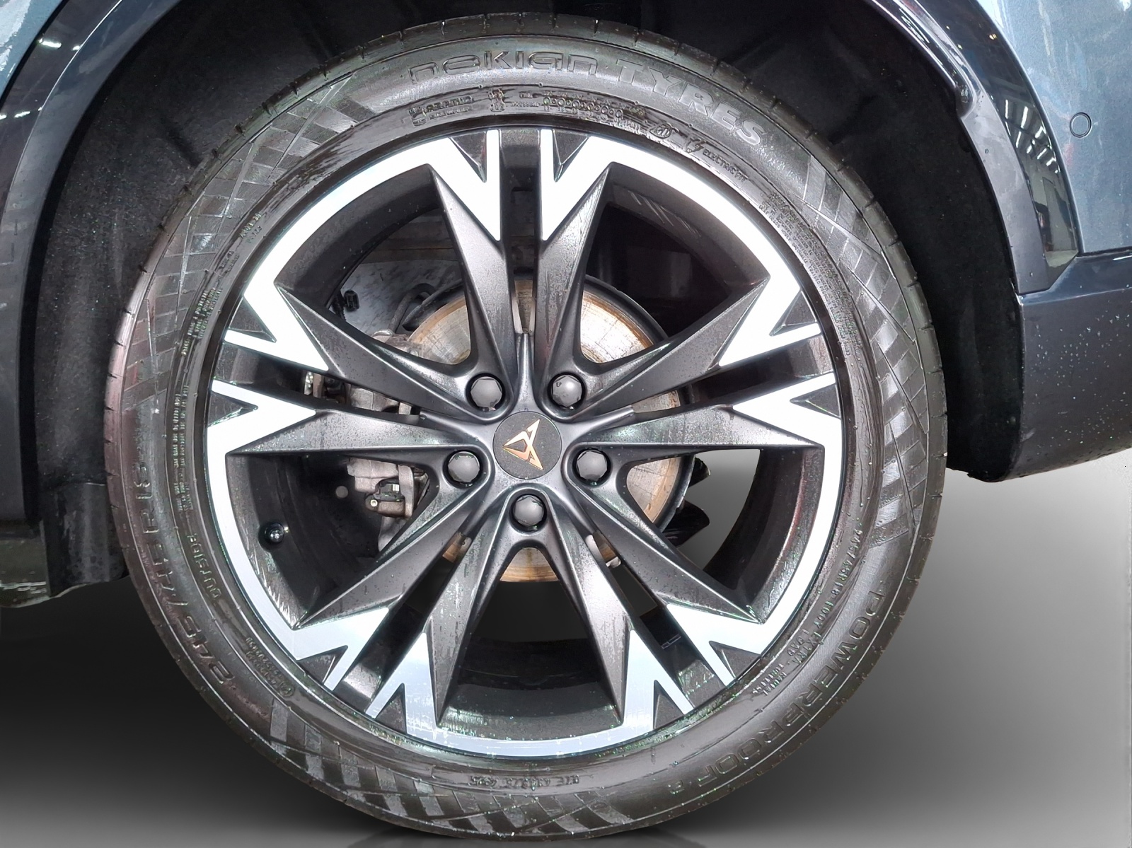 CUPRA Formentor 1.5 TSI DSG-image-13