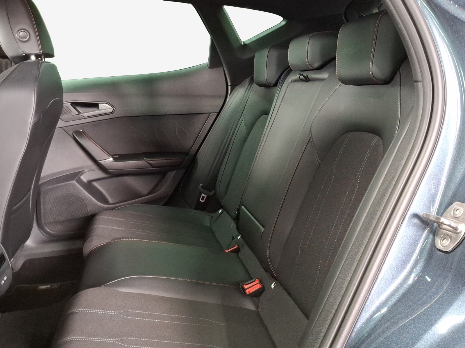 CUPRA Formentor 1.5 TSI DSG-image-11