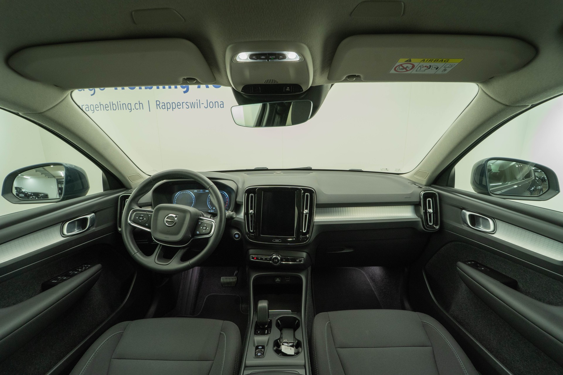 VOLVO XC40 1.5 T2 XCITE-image-5