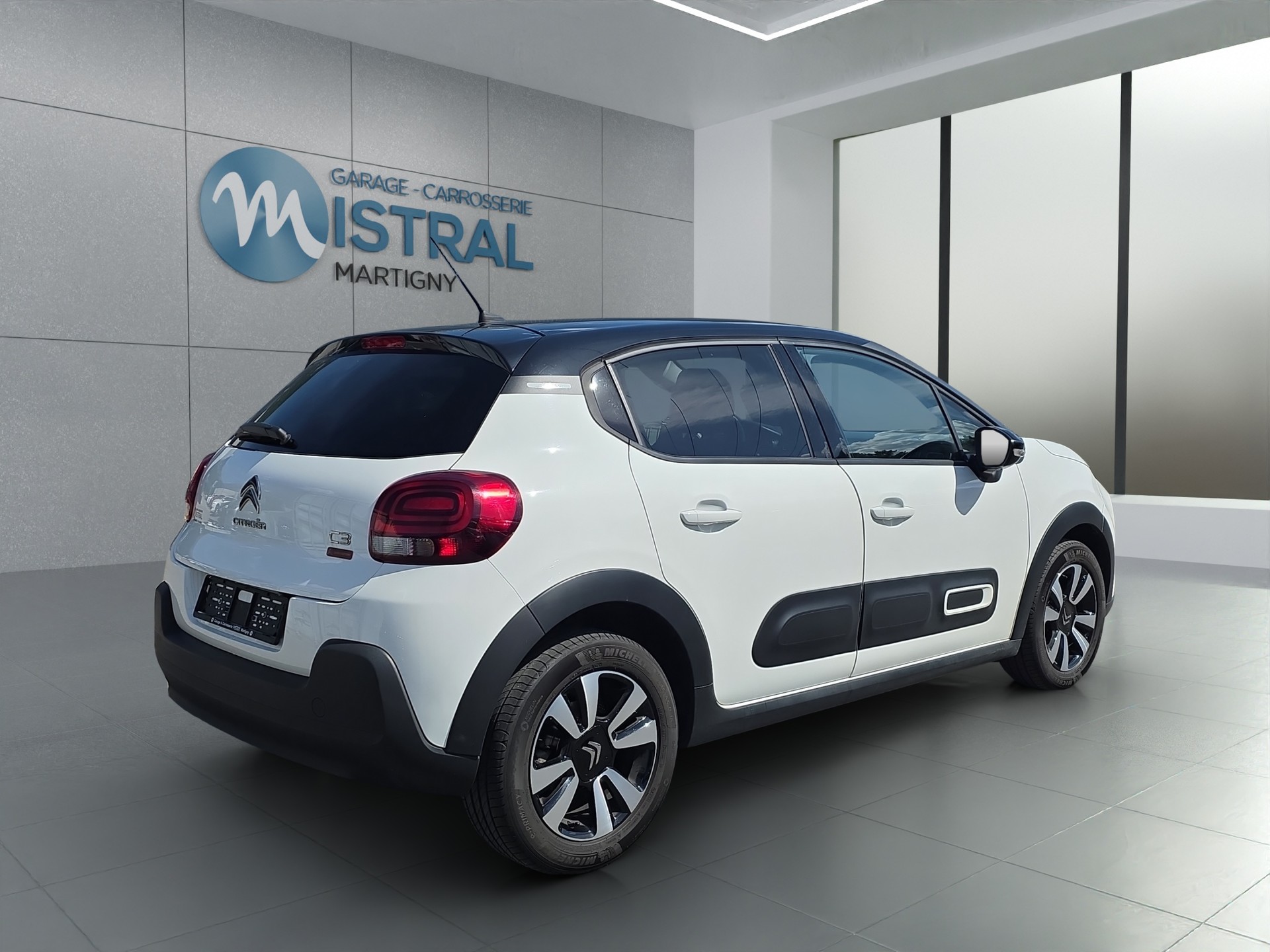 CITROEN C3 1.2 PureTech Swiss Edition+-image-4