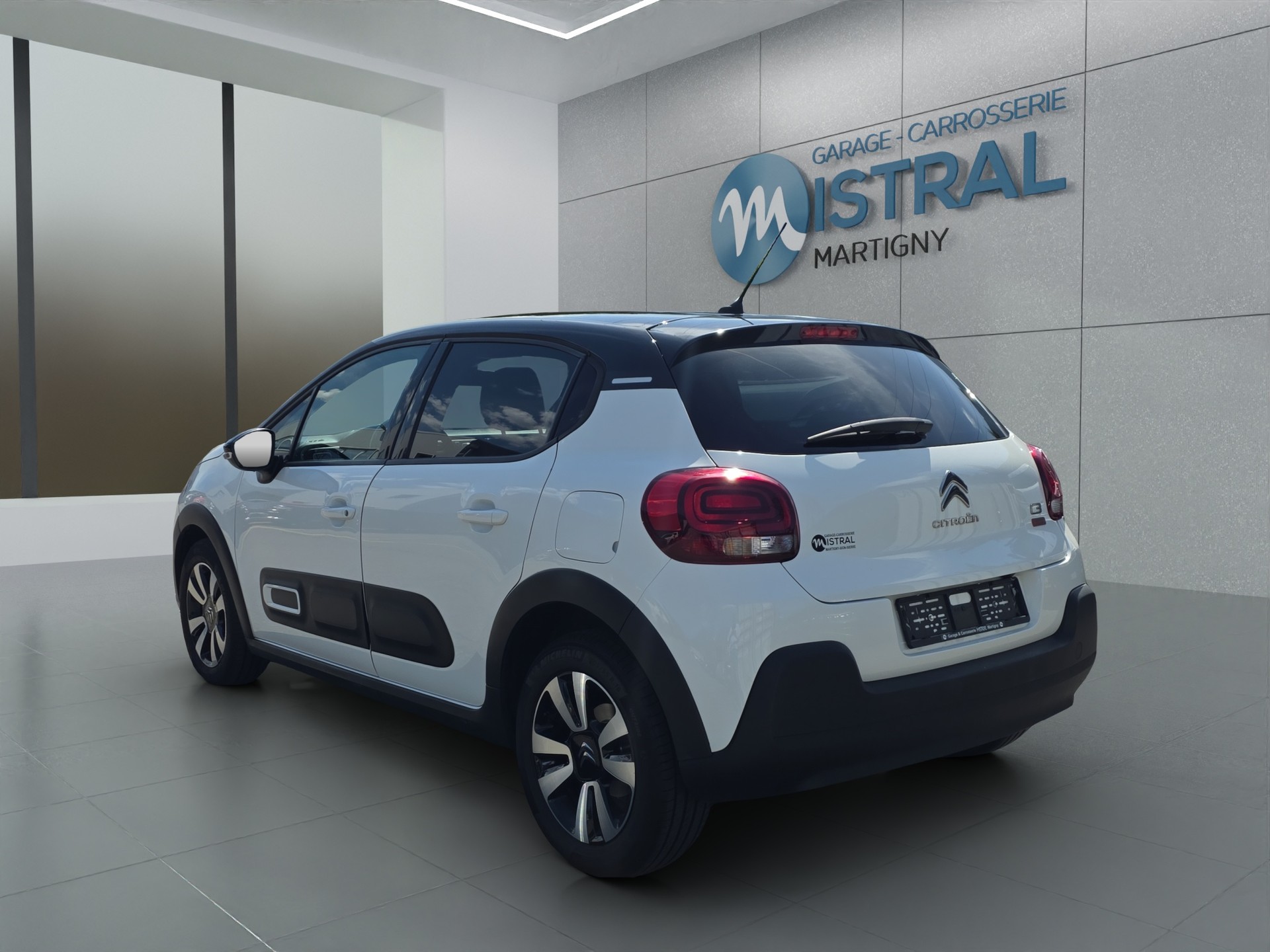 CITROEN C3 1.2 PureTech Swiss Edition+-image-2