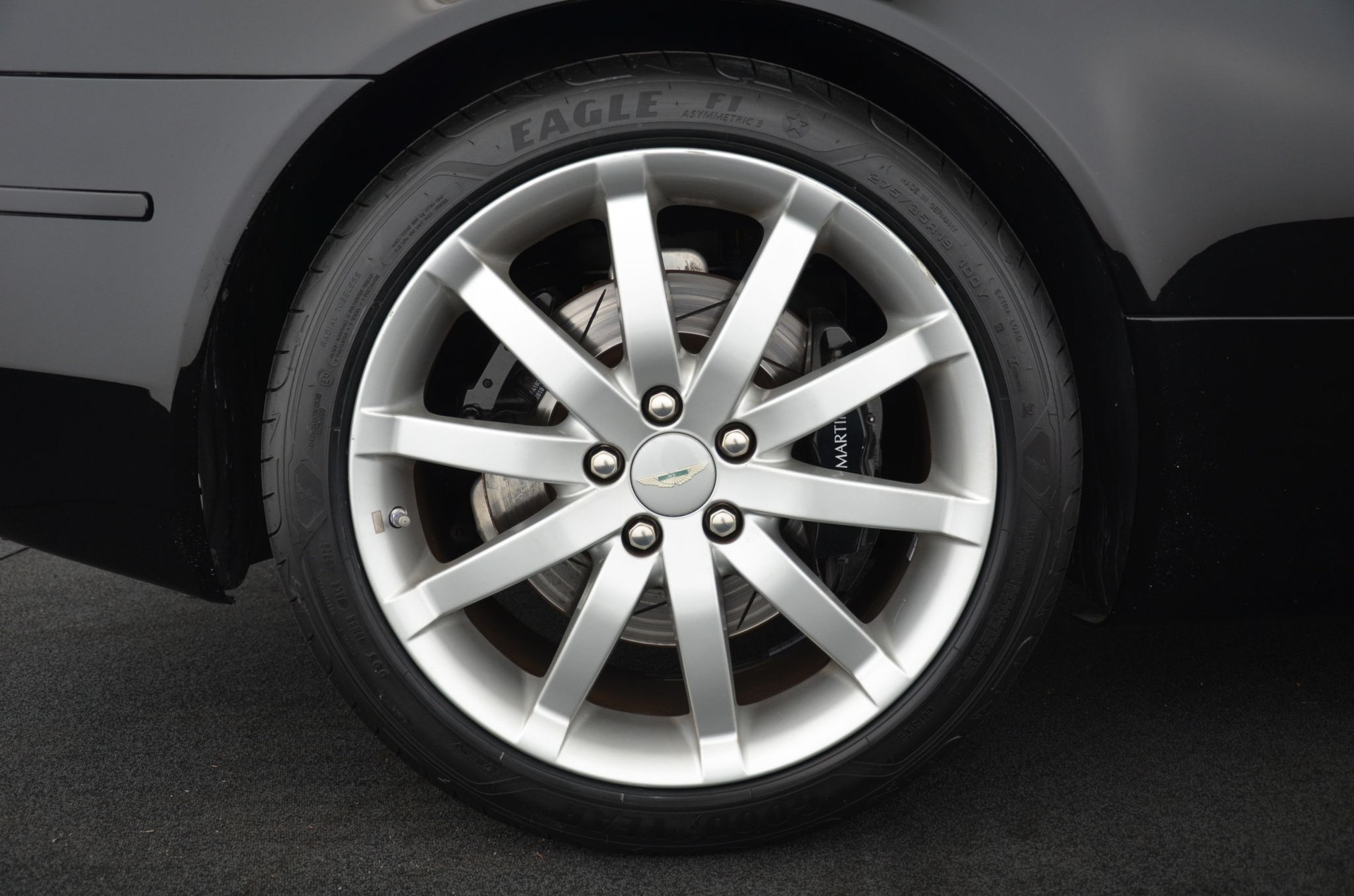 ASTON MARTIN DB9 Volante Touchtronic 2-image-9
