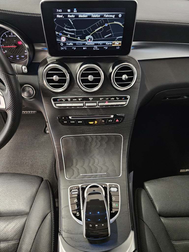 MERCEDES-BENZ GLC 43 AMG 4Matic-image-10