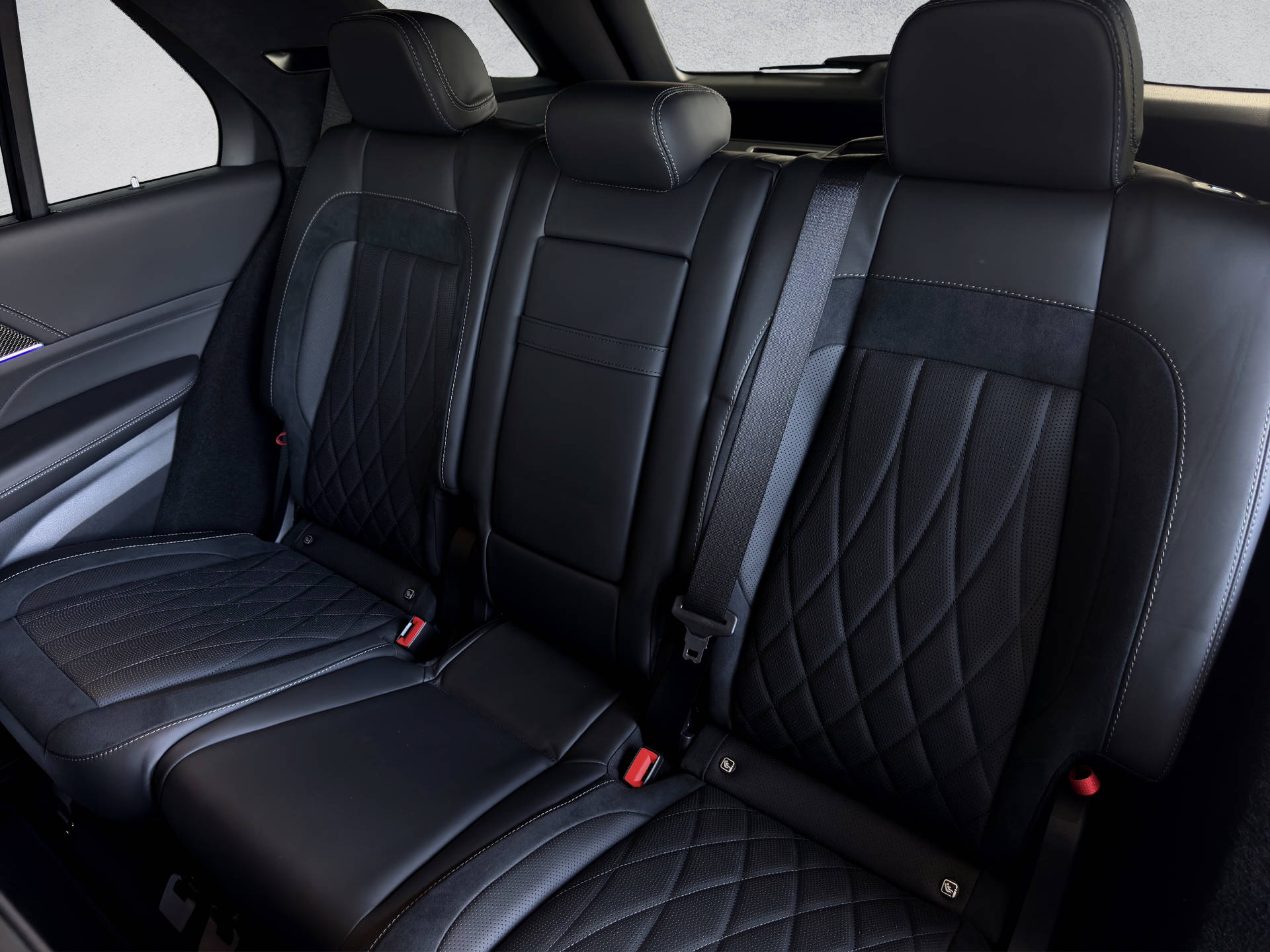 MERCEDES-BENZ GLE 63 S AMG 4matic+-image-12